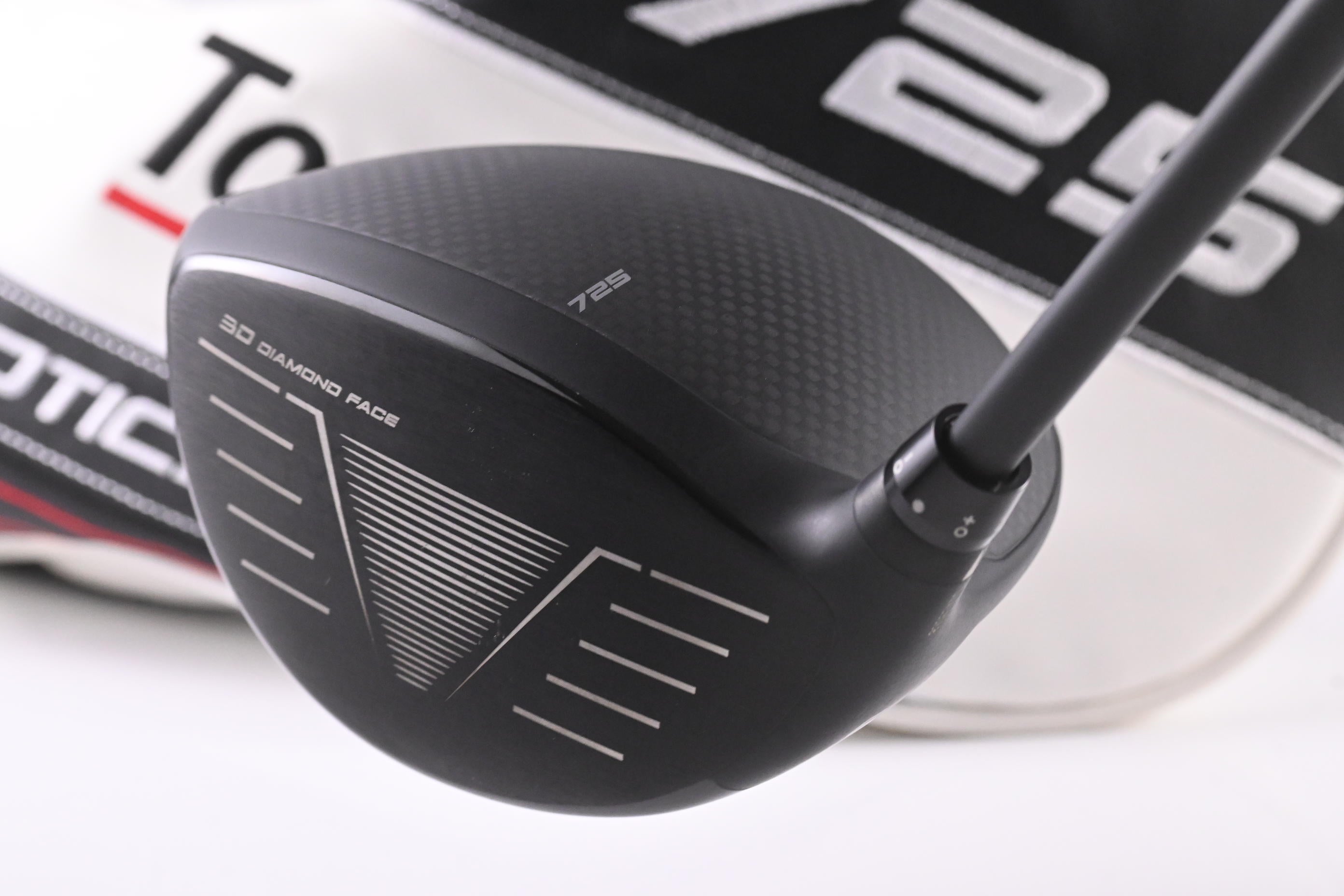 Tour Edge C725 Driver / 9 Degree / Regular Flex Project X Cypher 2.0 40 Shaft