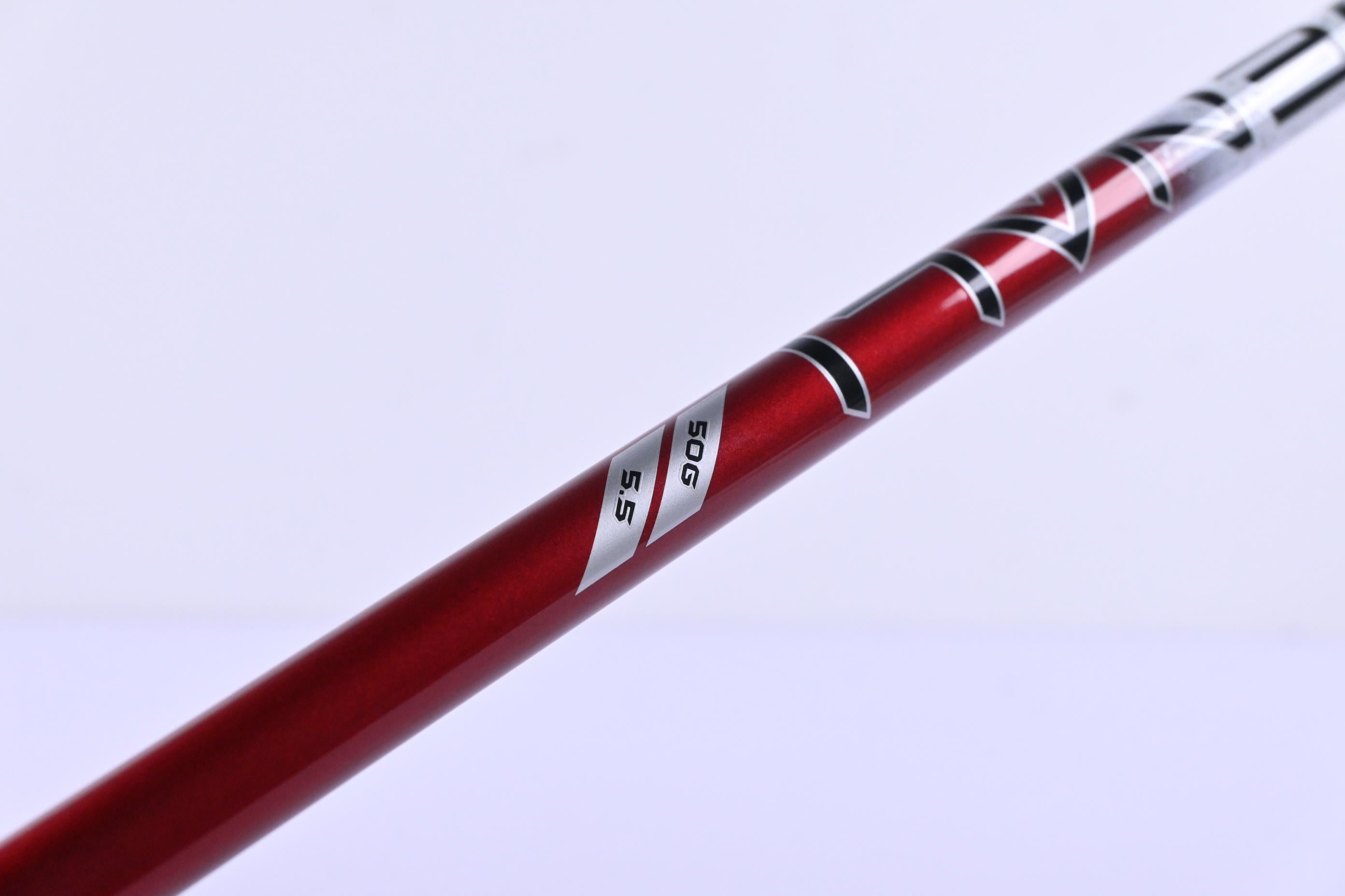Titleist GT2 Driver / 9 Degree / Regular Flex Project X Denali Red 50 Shaft