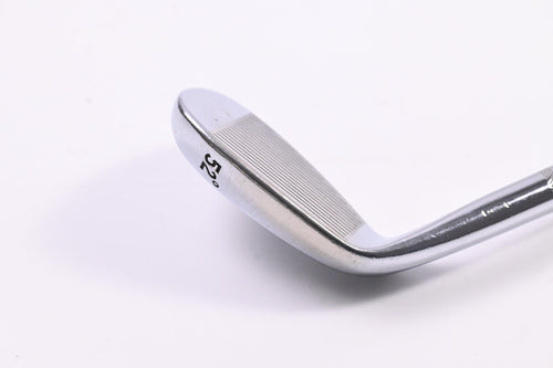 Titleist Vokey Design Gap Wedge / 52 Degree / Wedge Flex Dynamic Gold Shaft