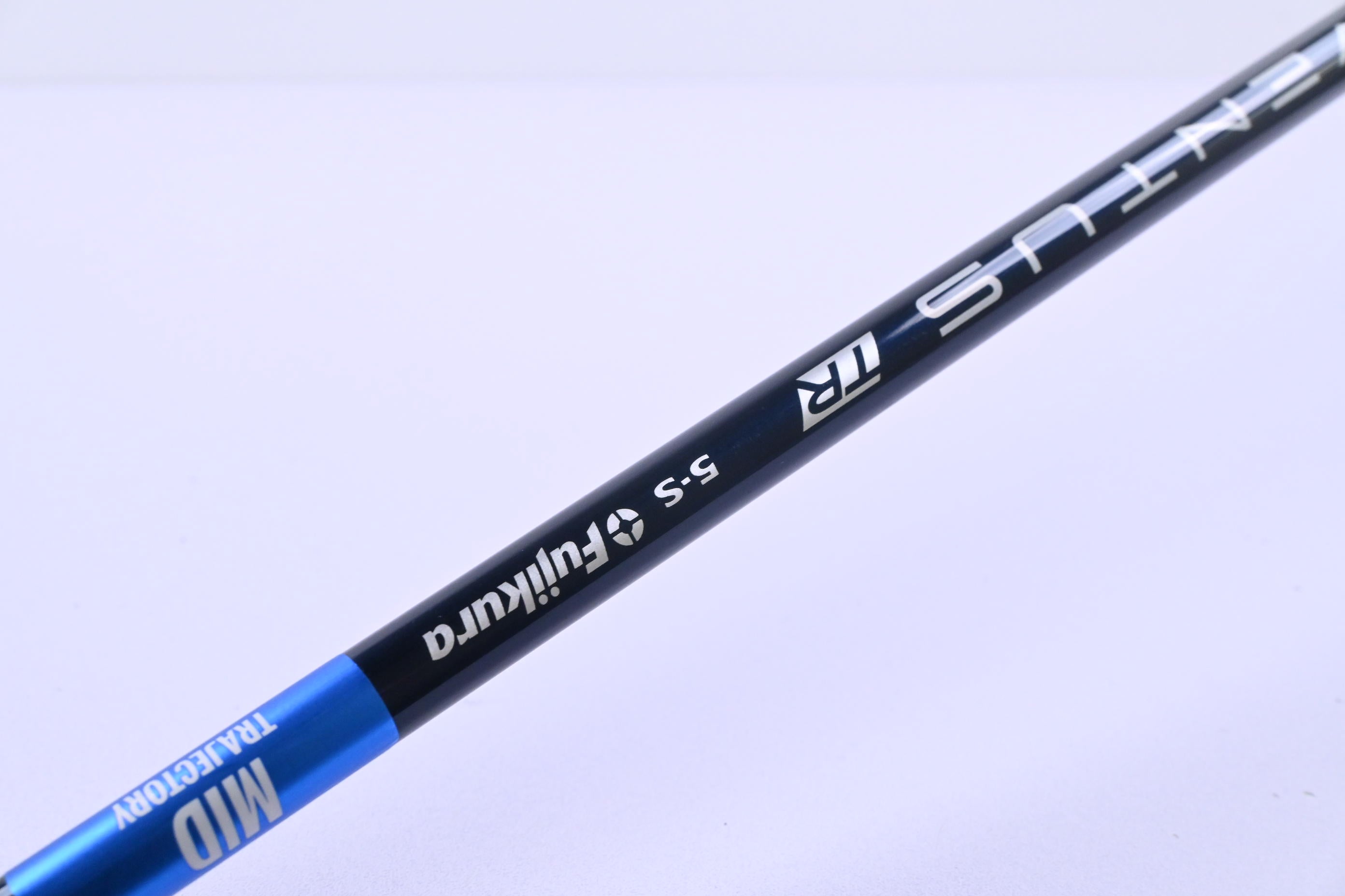 Wilson DYNAPWR 2025 Carbon Driver / 9 Degree / Stiff Flex Fujikura Ventus TR Blue 5