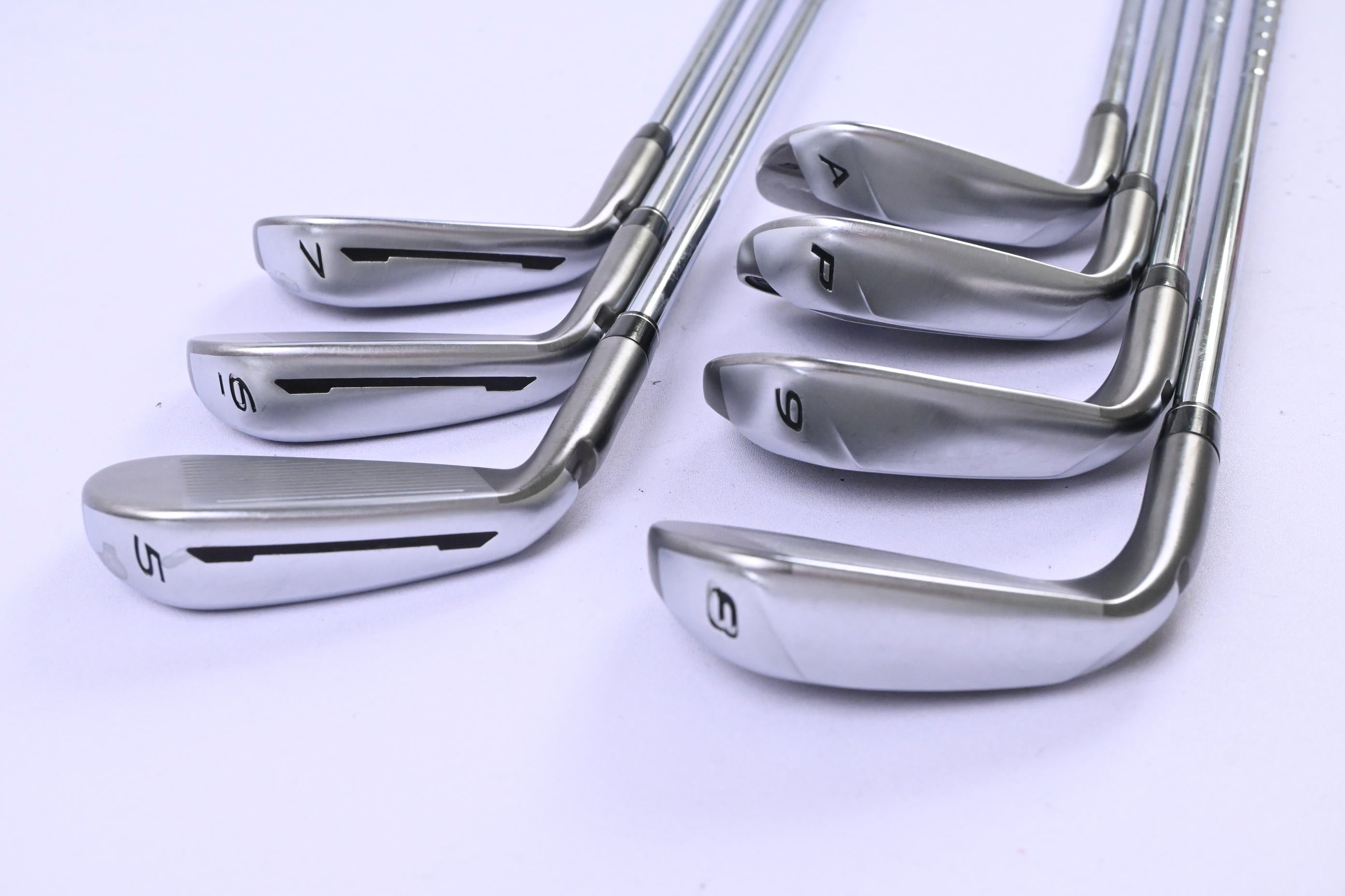 Taylormade Speedblade Irons / 5-PW+GW / Regular Flex Speedblade 85 Shafts