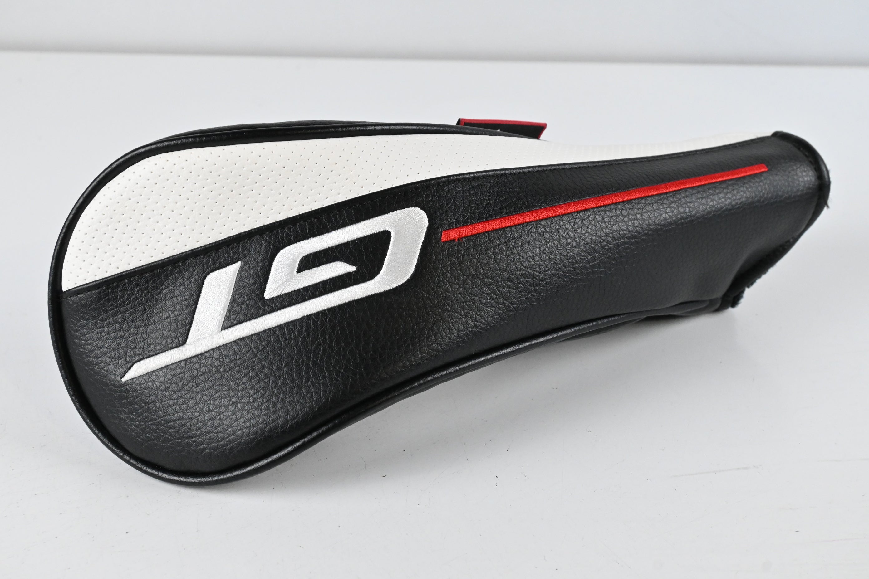 Titleist GT1 #5 Wood / 18 Degree / Regular Flex Denali Red 60 Shaft