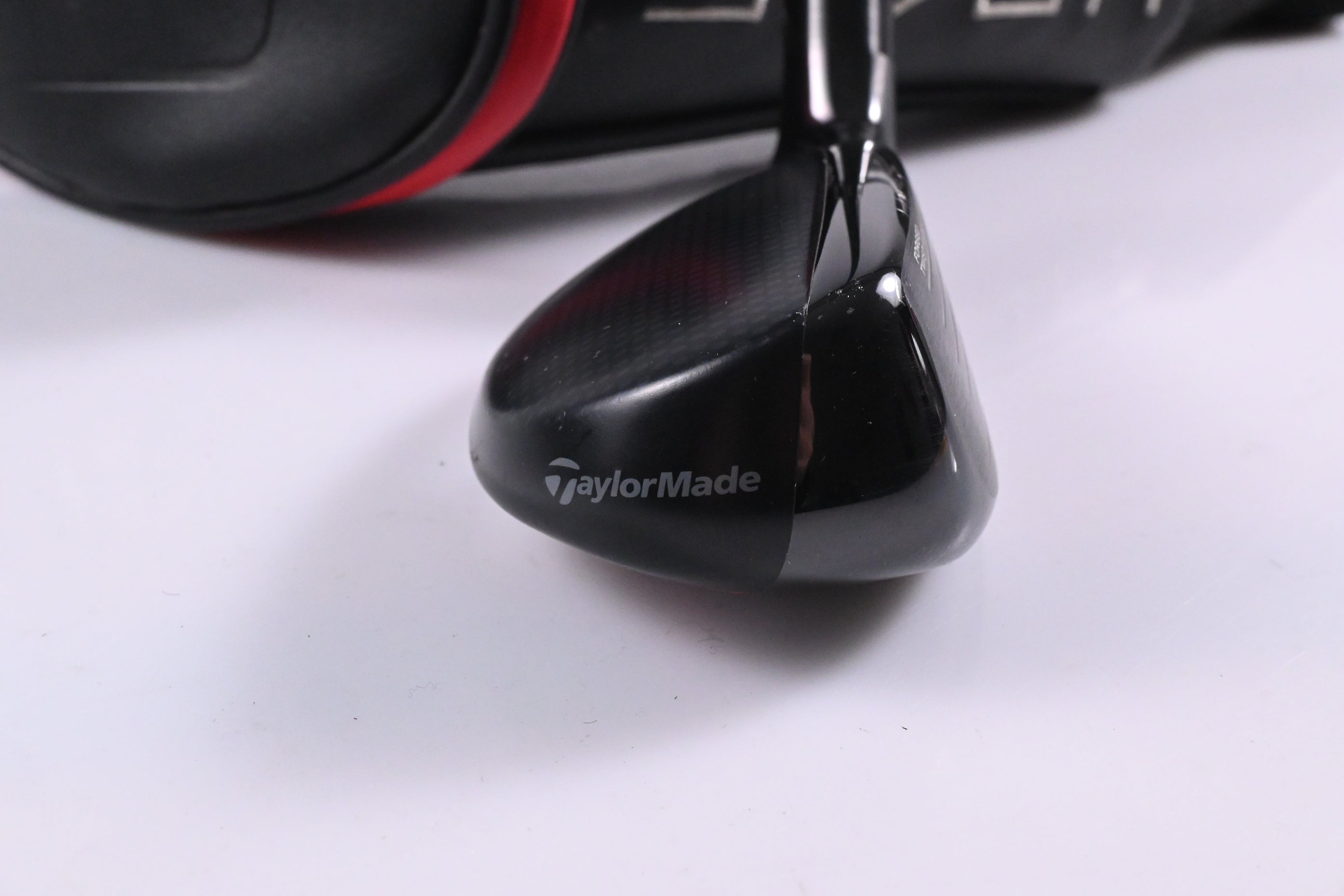 Taylormade Stealth Plus #3 Hybrid / 19.5 Degree / Stiff Flex HZRDUS Smoke RDX