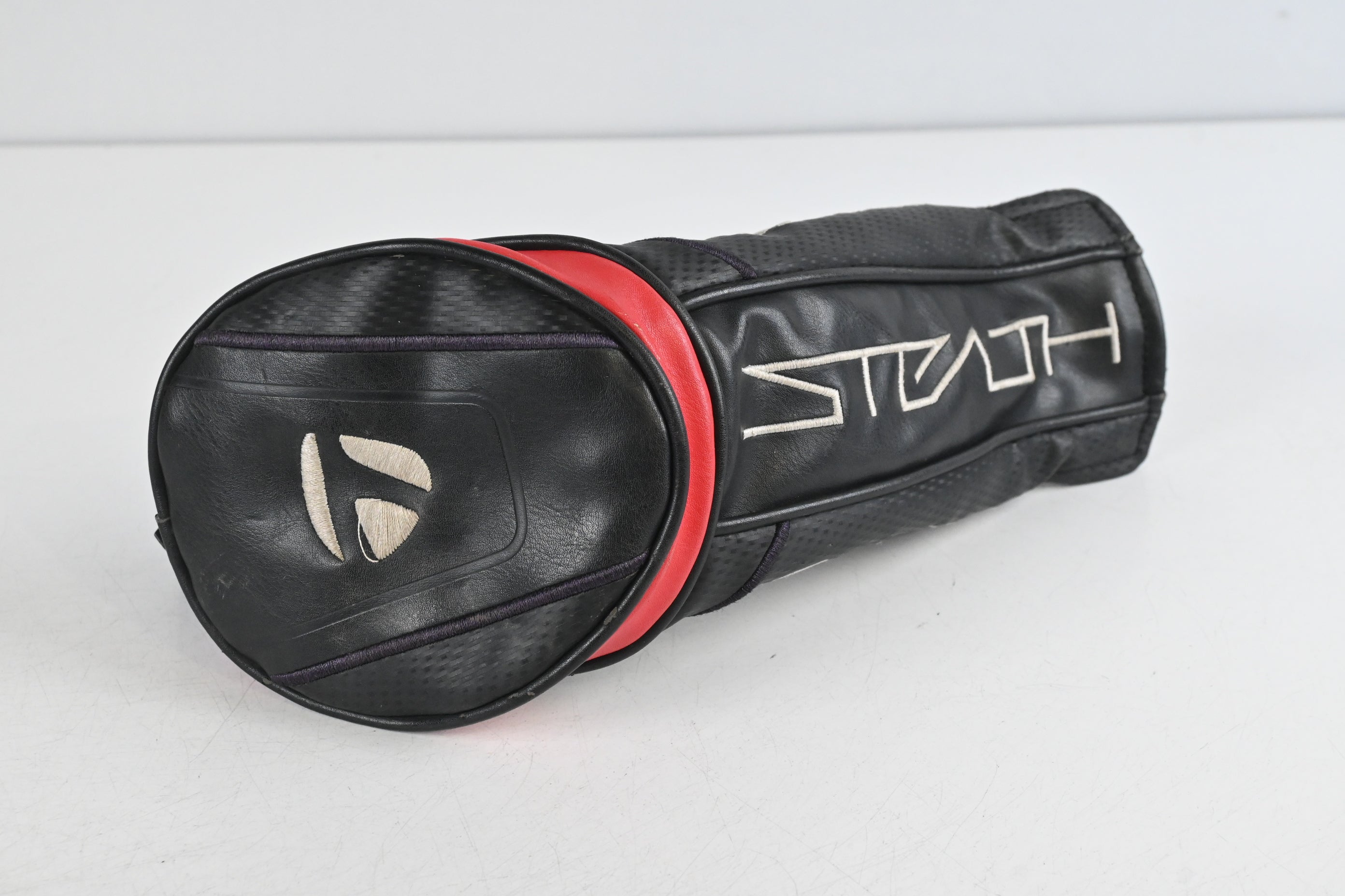 Taylormade Stealth #3HL Wood / 16.5 Degree / Regular Flex Fujikura Ventus 5 Shaft