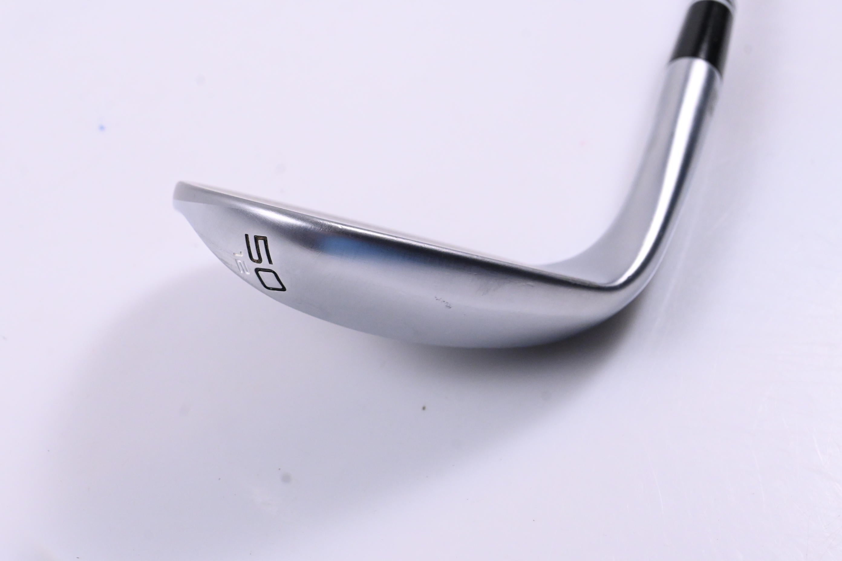 Cleveland CBX Full Face 2 Gap Wedge / 50 Degree / Wedge Flex Dynamic Gold 115