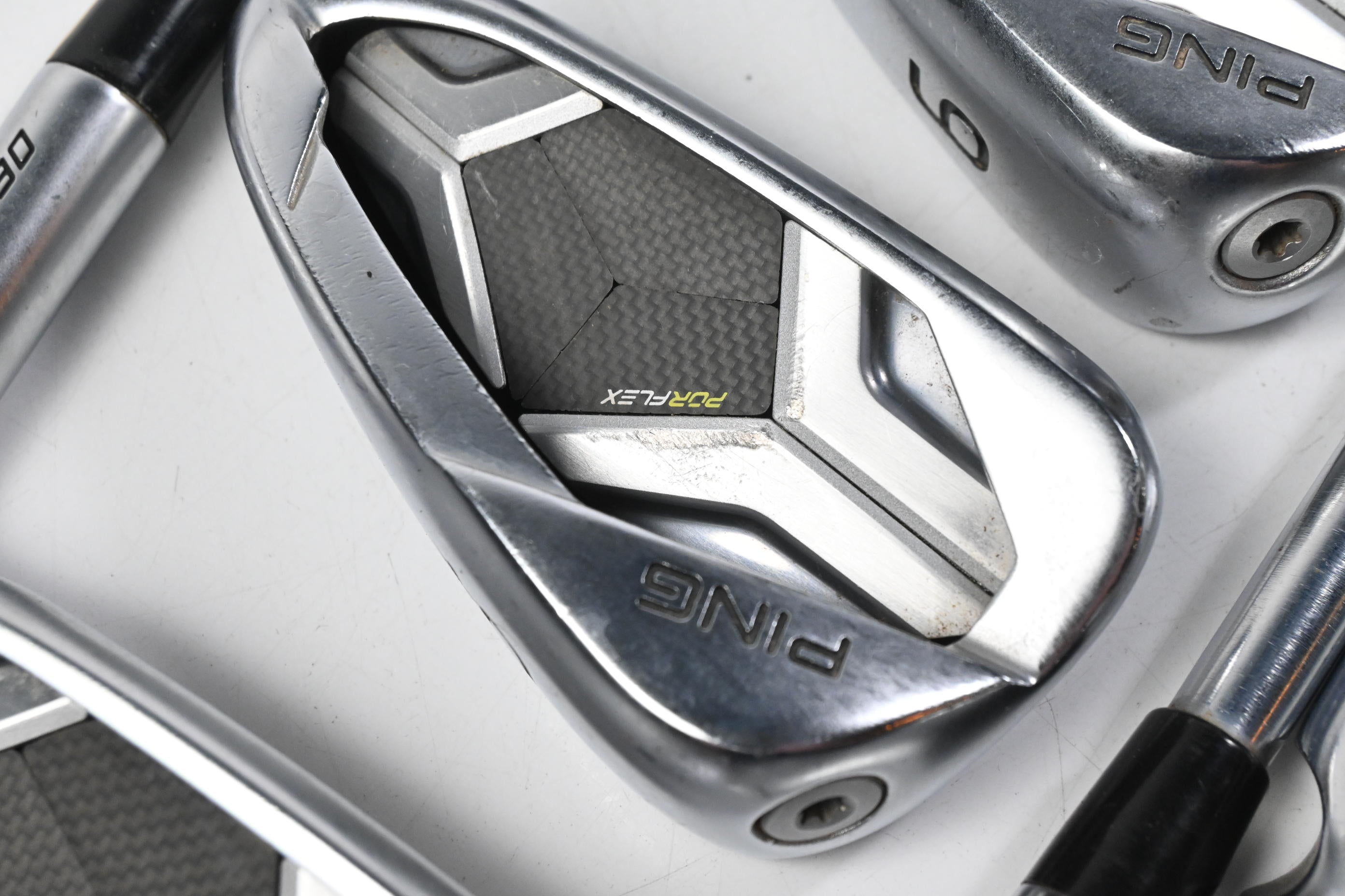 Ping G430 Irons / 4-PW+GW / Green Dot / Regular Flex Project X IO 105 Shafts