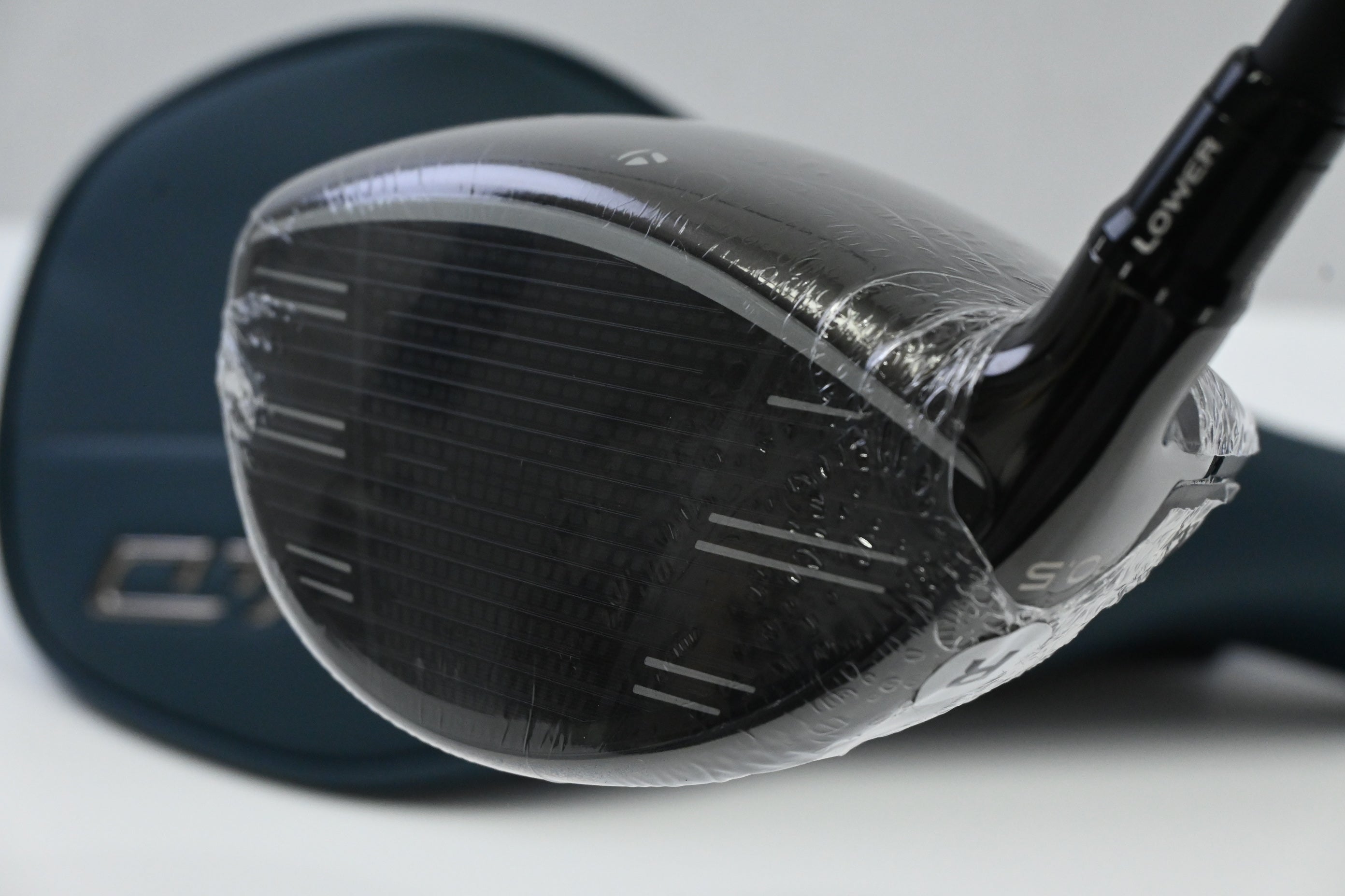 Taylormade Qi4D Driver / 10.5 Degree / Regular Flex Taylormade Reax Blue 50