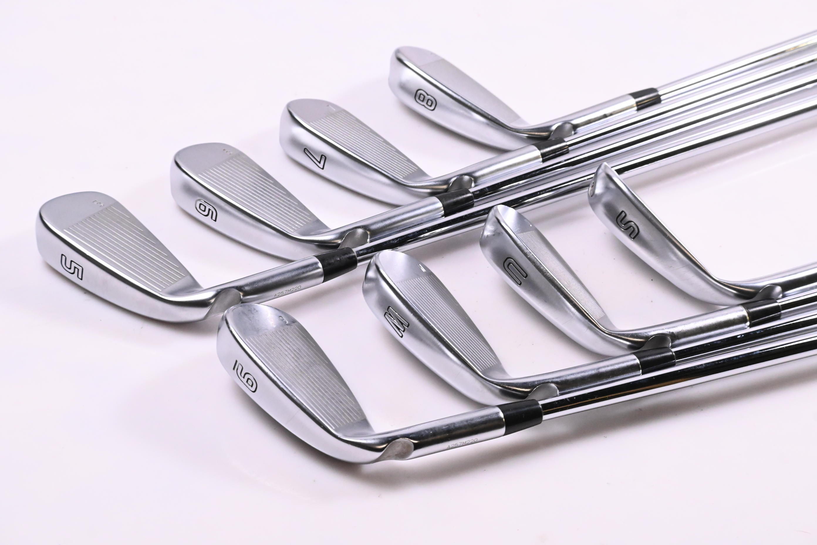 Ping G425 Irons / 5-PW+GW+SW / Blue Dot / Regular Flex Dynamic Gold 105 R300