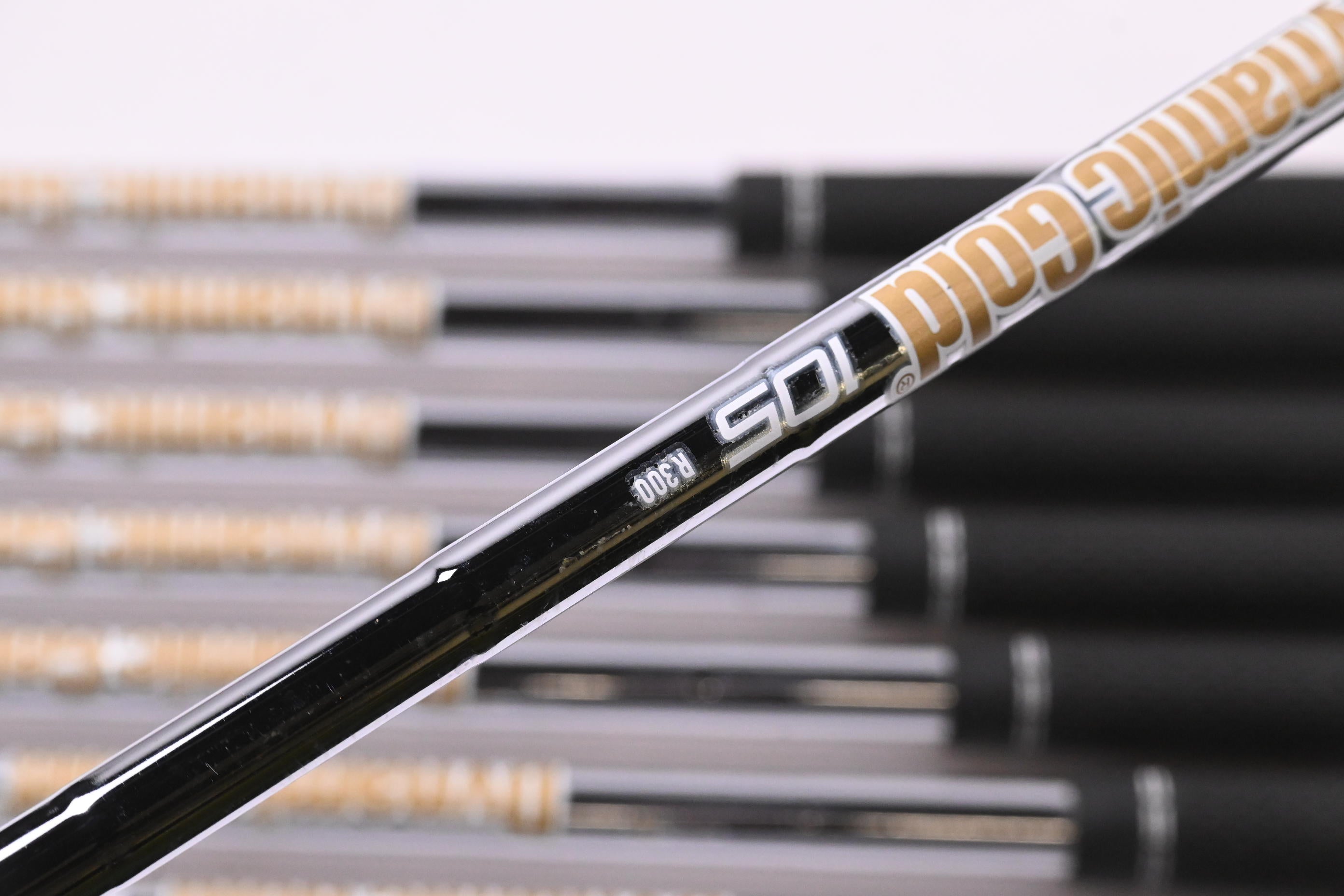 Ping G425 Irons / 5-PW+GW+SW / Blue Dot / Regular Flex Dynamic Gold 105 R300