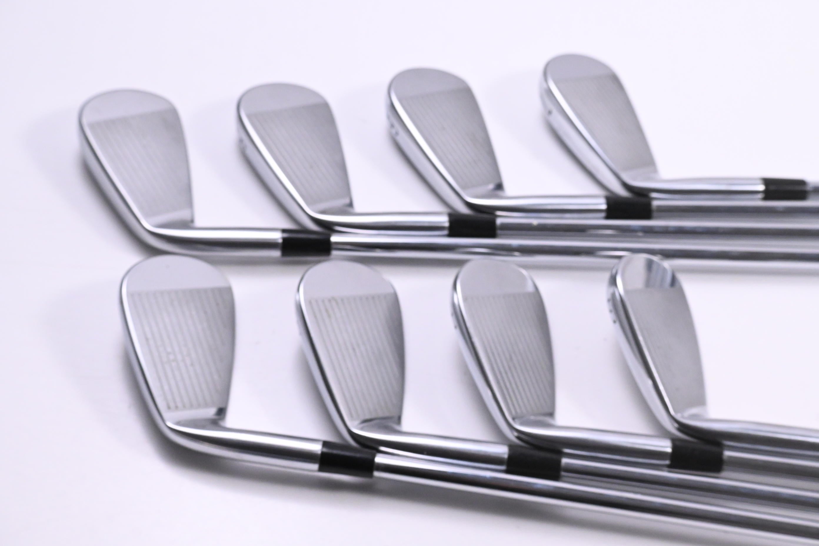 Mizuno Pro 225 Irons / 4-PW+GW / Regular Flex N.S.PRO 950 GH Neo Shafts