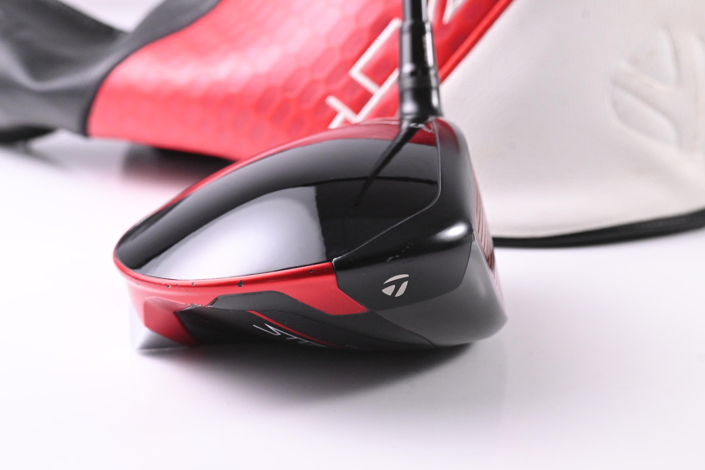 Taylormade Stealth 2 Driver / 10.5 Degree / Stiff Flex HZRDUS Gen4 Black 60