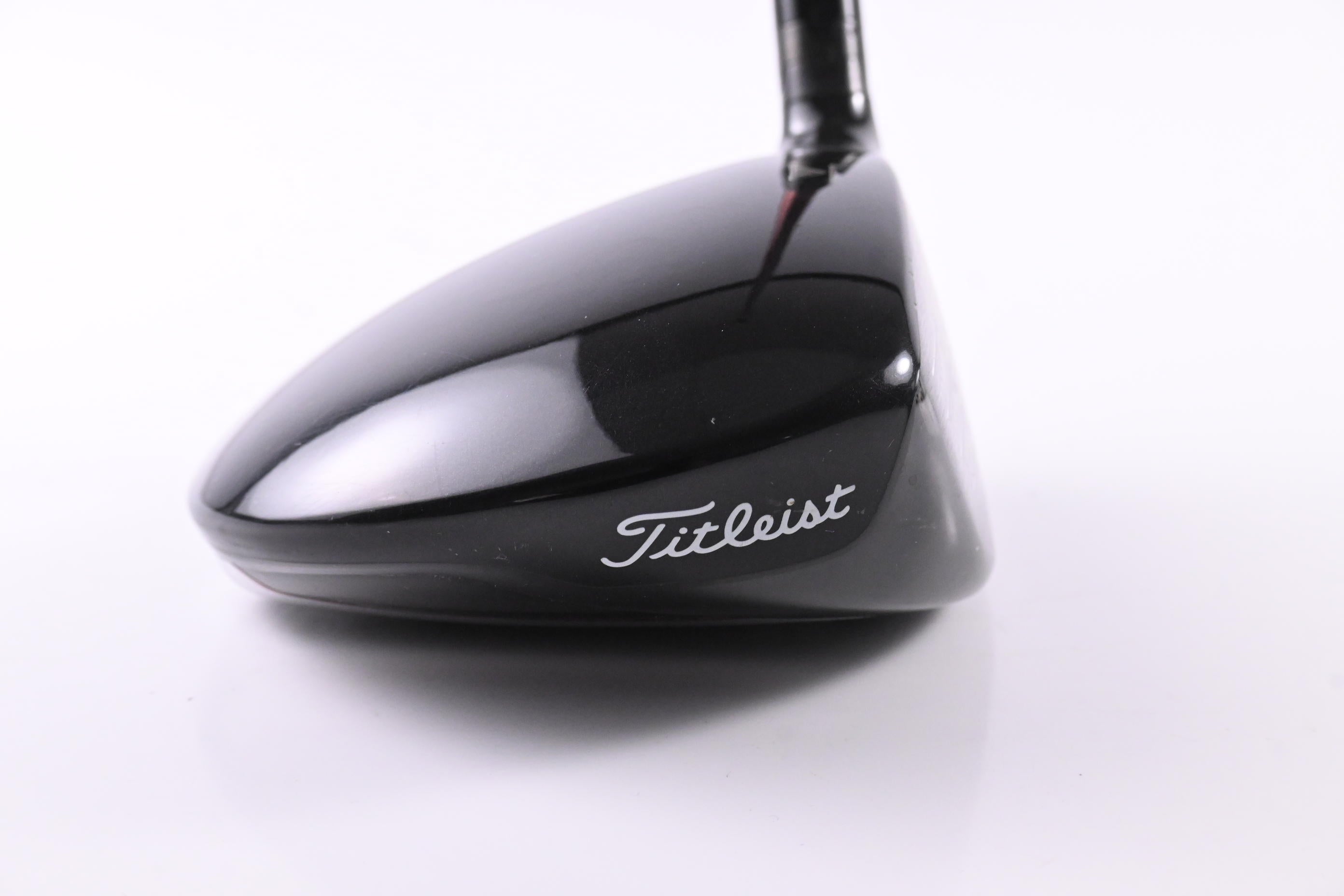 Titleist 913 D2 Driver / 9.5 Degree / Regular Flex Diamana 'ilima 71 Shaft