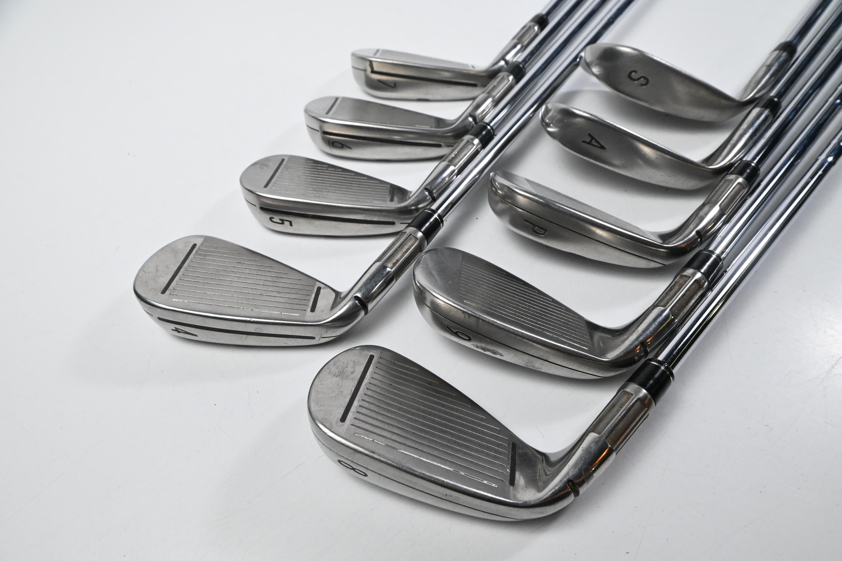 Taylormade M4 Irons / 4-PW+GW+SW / Stiff Flex KBS MAX 85 Shafts