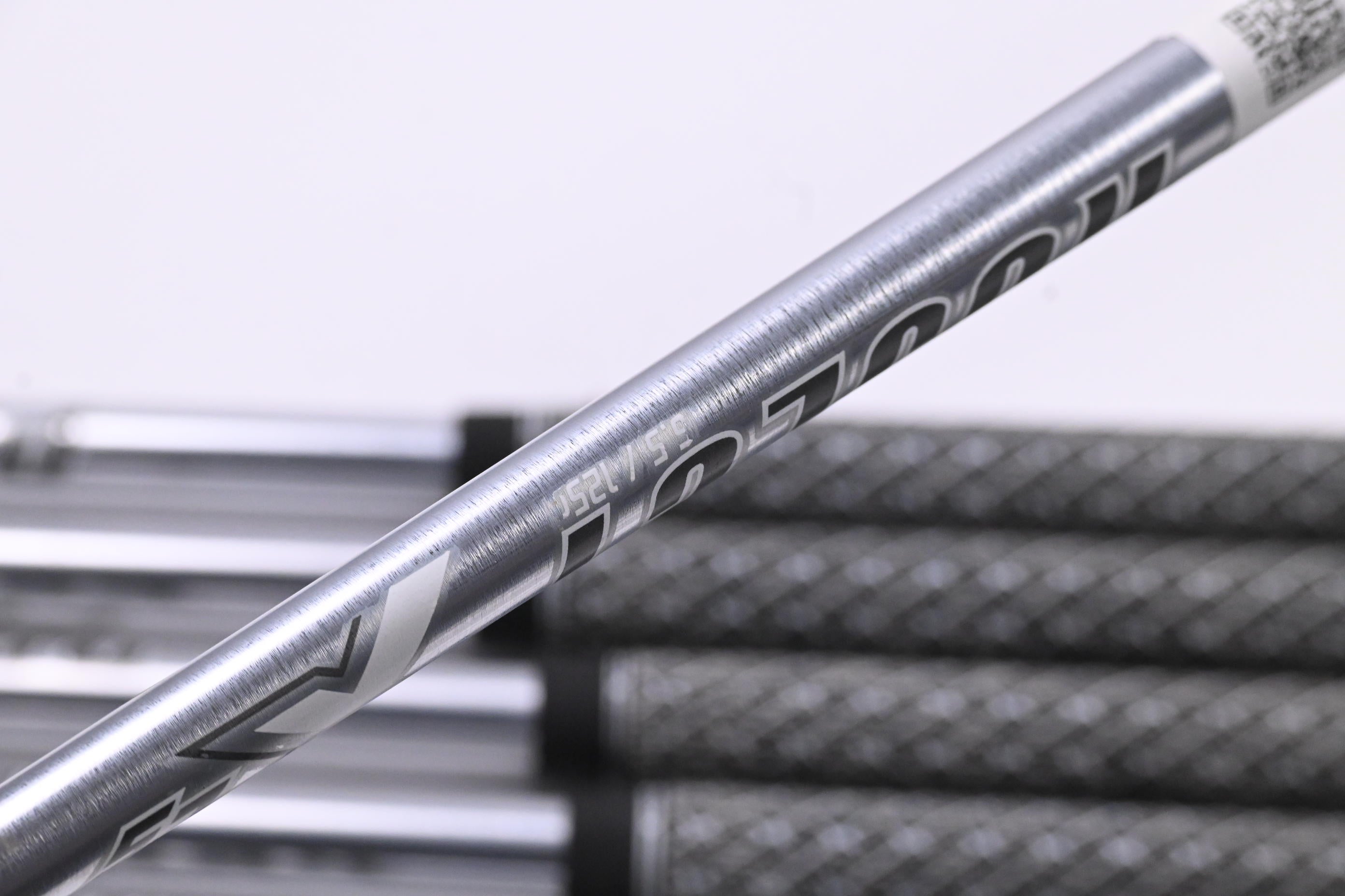 Titleist T150 2023 Irons / 4-PW / X-Flex Project X L5 125 Shafts