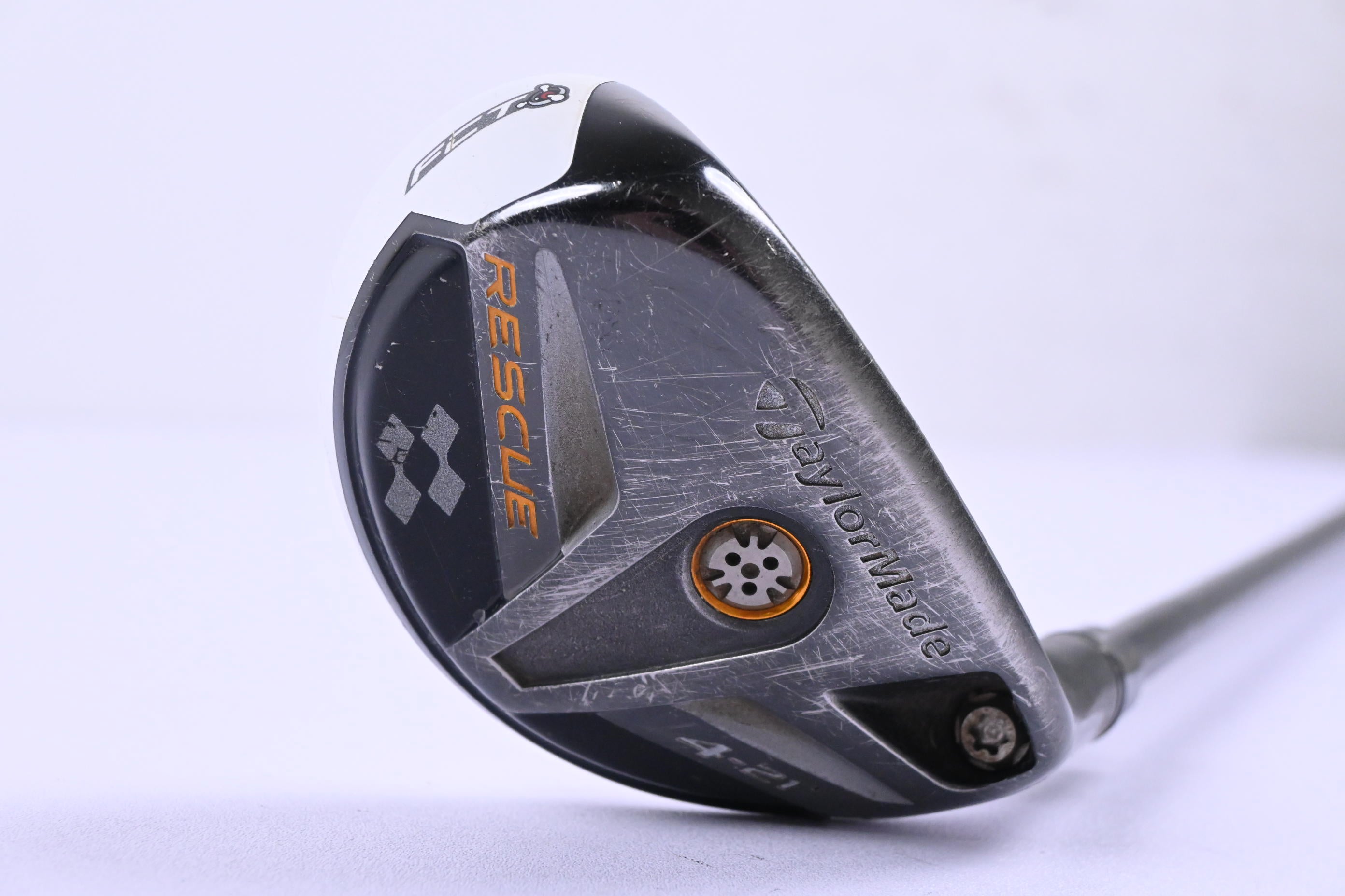 Taylormade Rescue 11 #4 Hybrid / 21 Degree / Regular Flex Aldila R.I.P 65 Shaft