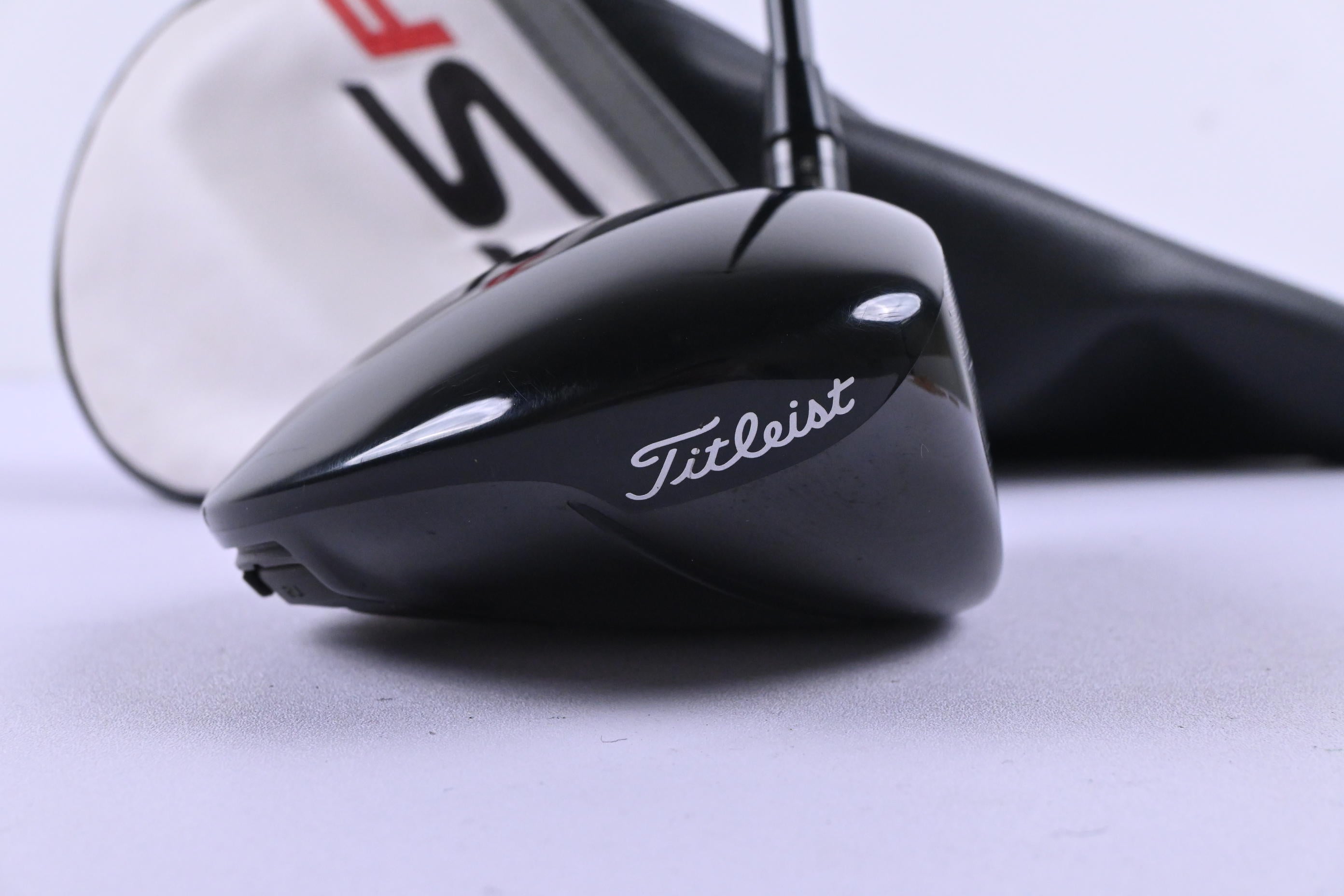 Titleist TSR3 Driver / 9 Degree / Stiff Flex HZRDUS Gen4 Black 60 Shaft