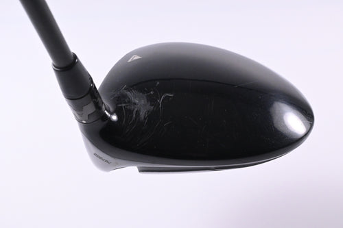 Titleist 915 D2 Driver / 8.5 Degree / Stiff Flex Aldila RIP'D NV 65 Shaft