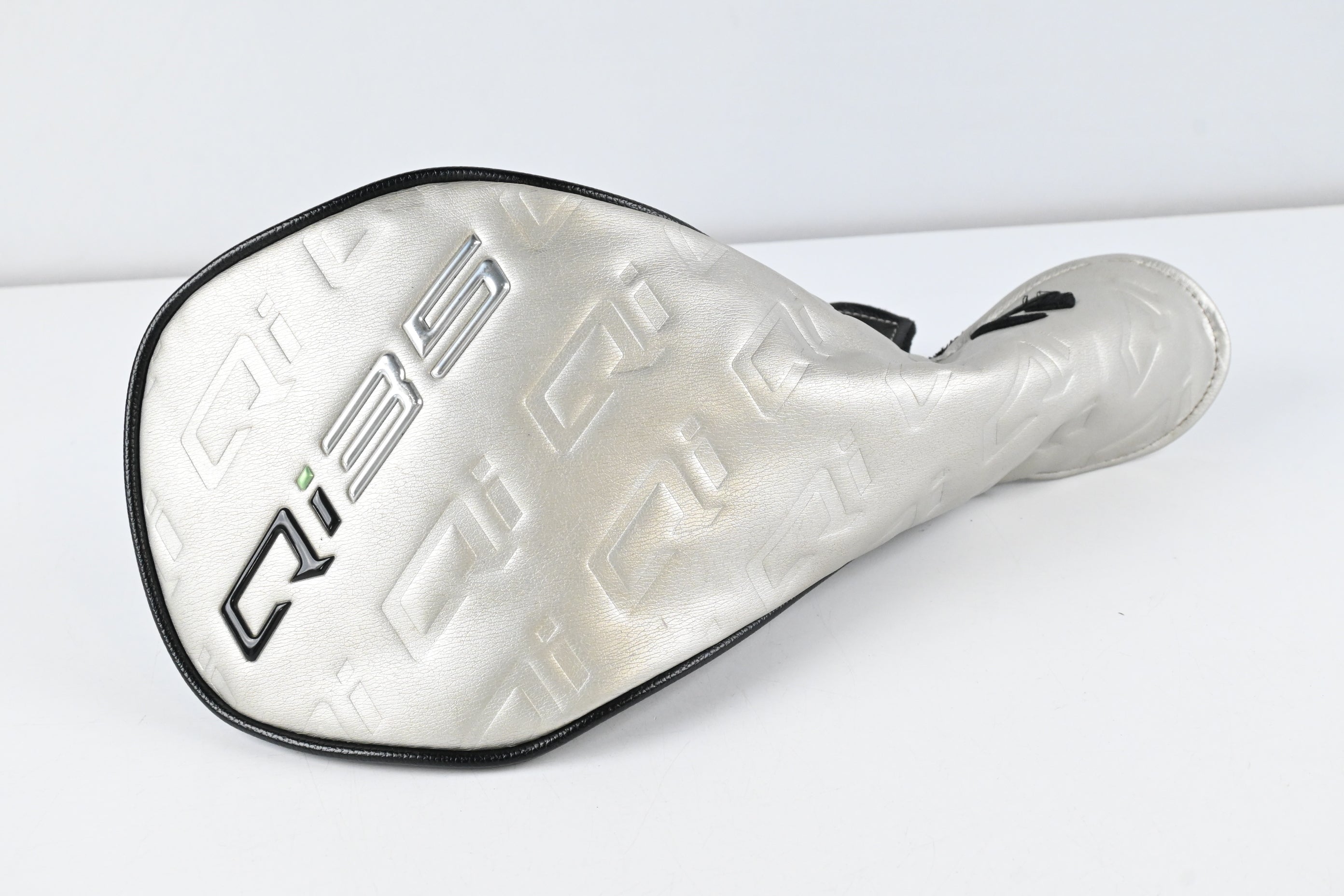 Taylormade Qi35 Driver / 9 Degree / Stiff Flex Denali Frost Blue 60 Shaft
