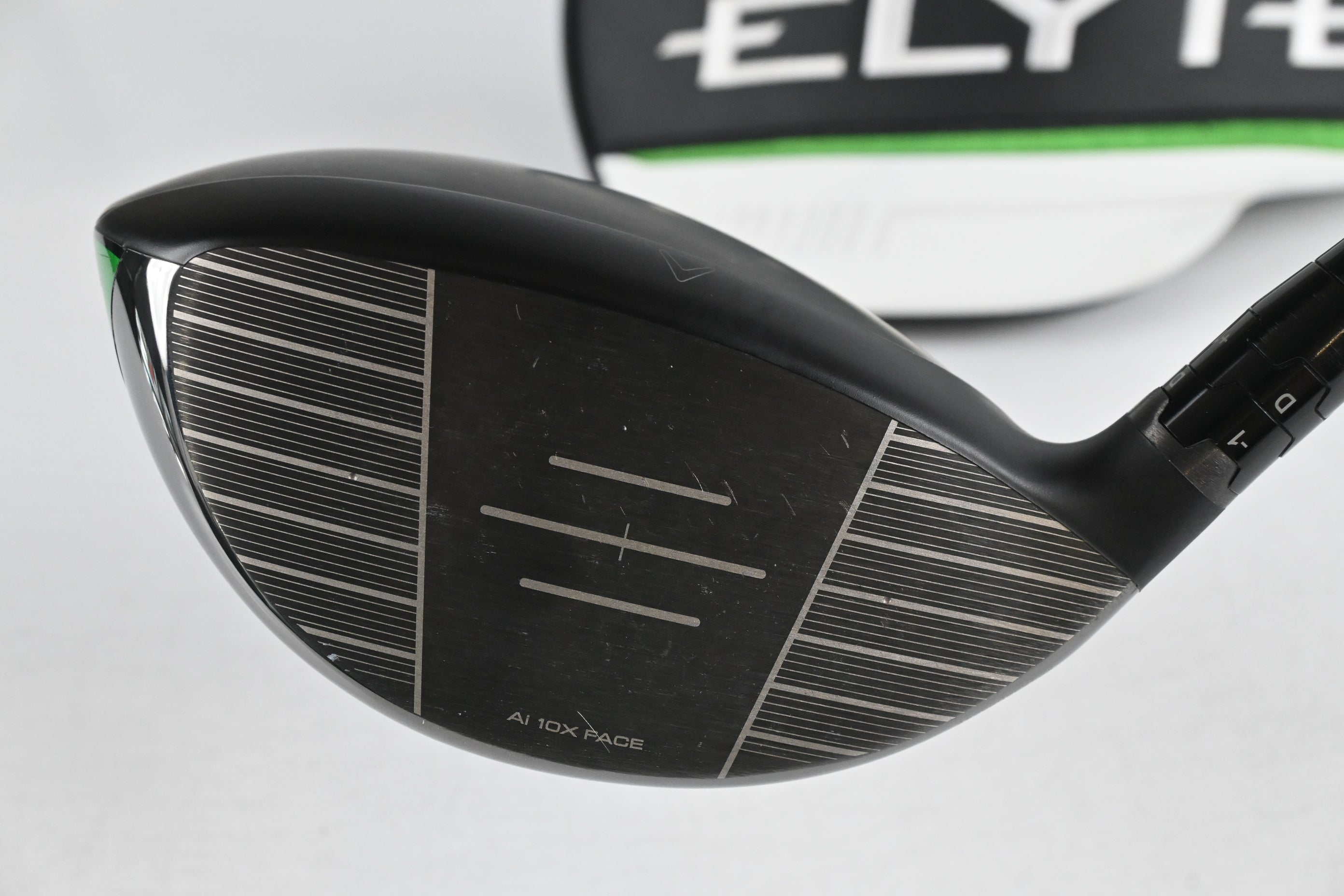 Callaway Elyte X Driver / 10.5 Degree / Regular Flex Denali Charcoal 50 Shaft