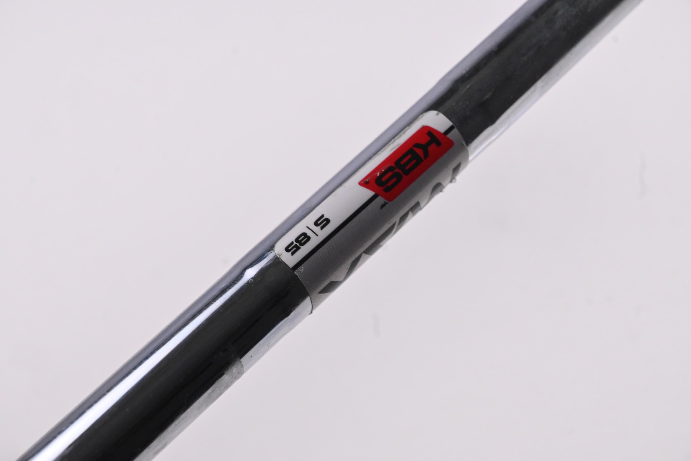 Taylormade SIM2 Max 4 Iron / 19 Degree / Stiff Flex KBS Max 85 Shaft