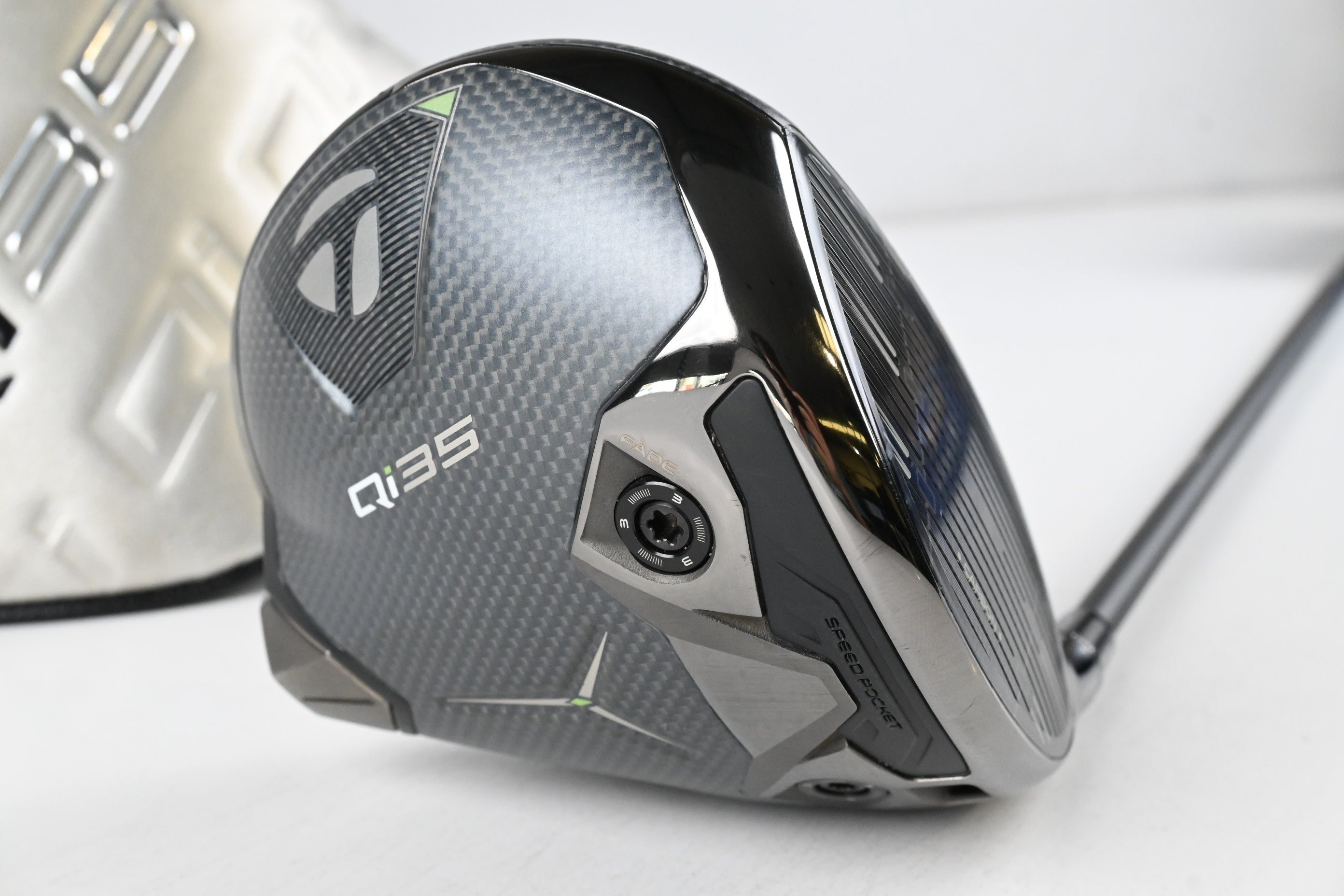 Taylormade Qi35 LS Driver / 9 Degree / Stiff Flex Kai'li Dark Waves Blue 60