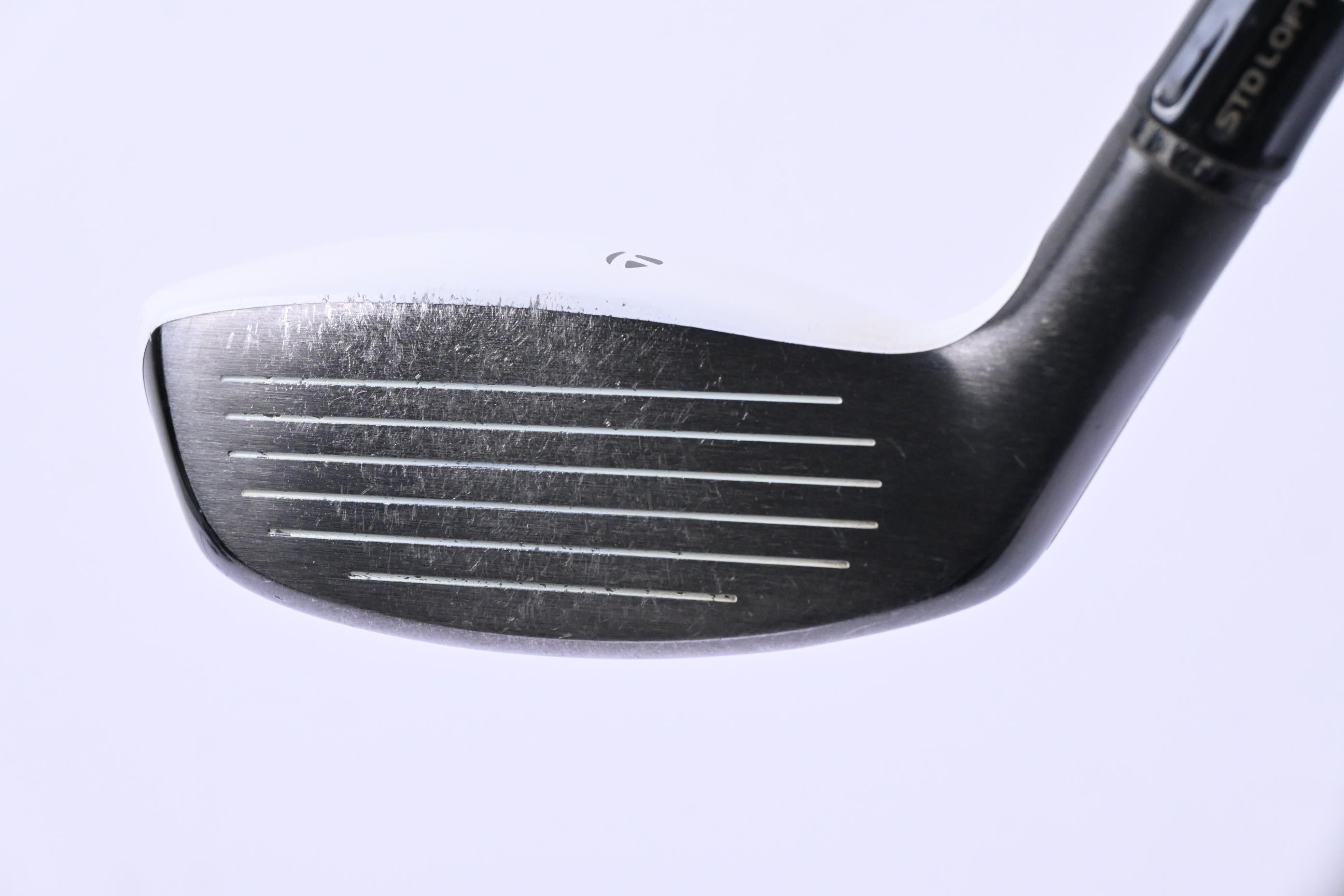 Taylormade Rescue 11 #4 Hybrid / 21 Degree / Regular Flex Aldila R.I.P 65 Shaft