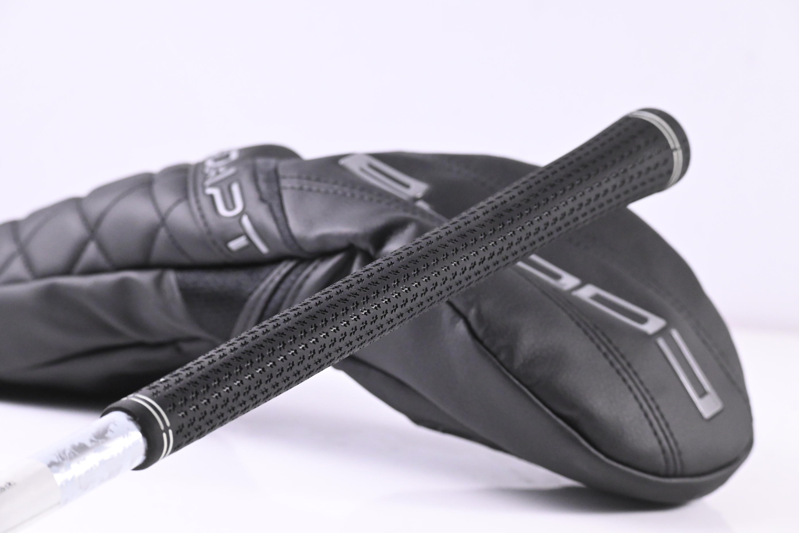 Cobra DS-Adapt LS Driver / 9 Degree / X-Flex Denali Black 70 Shaft