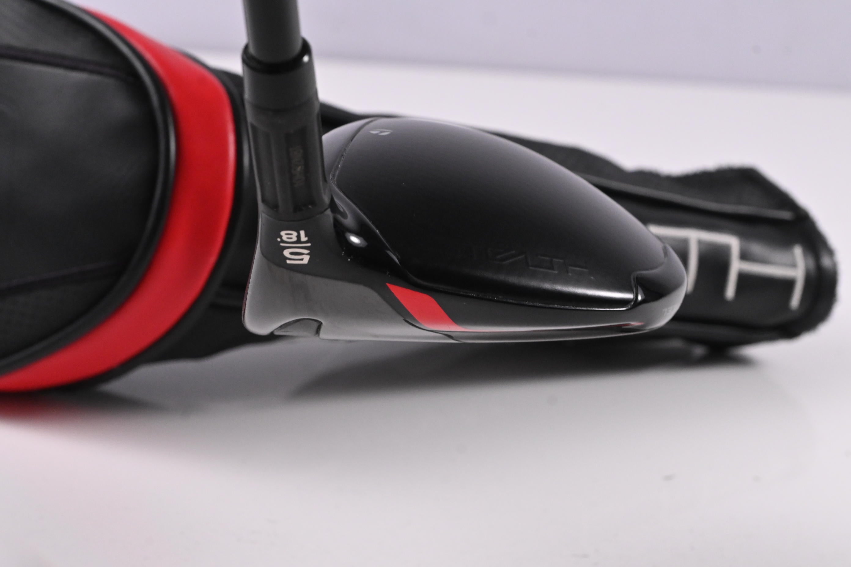 Taylormade Stealth #5 Wood / 18 Degree / Regular Flex HZRDUS Smoke RDX Red 65