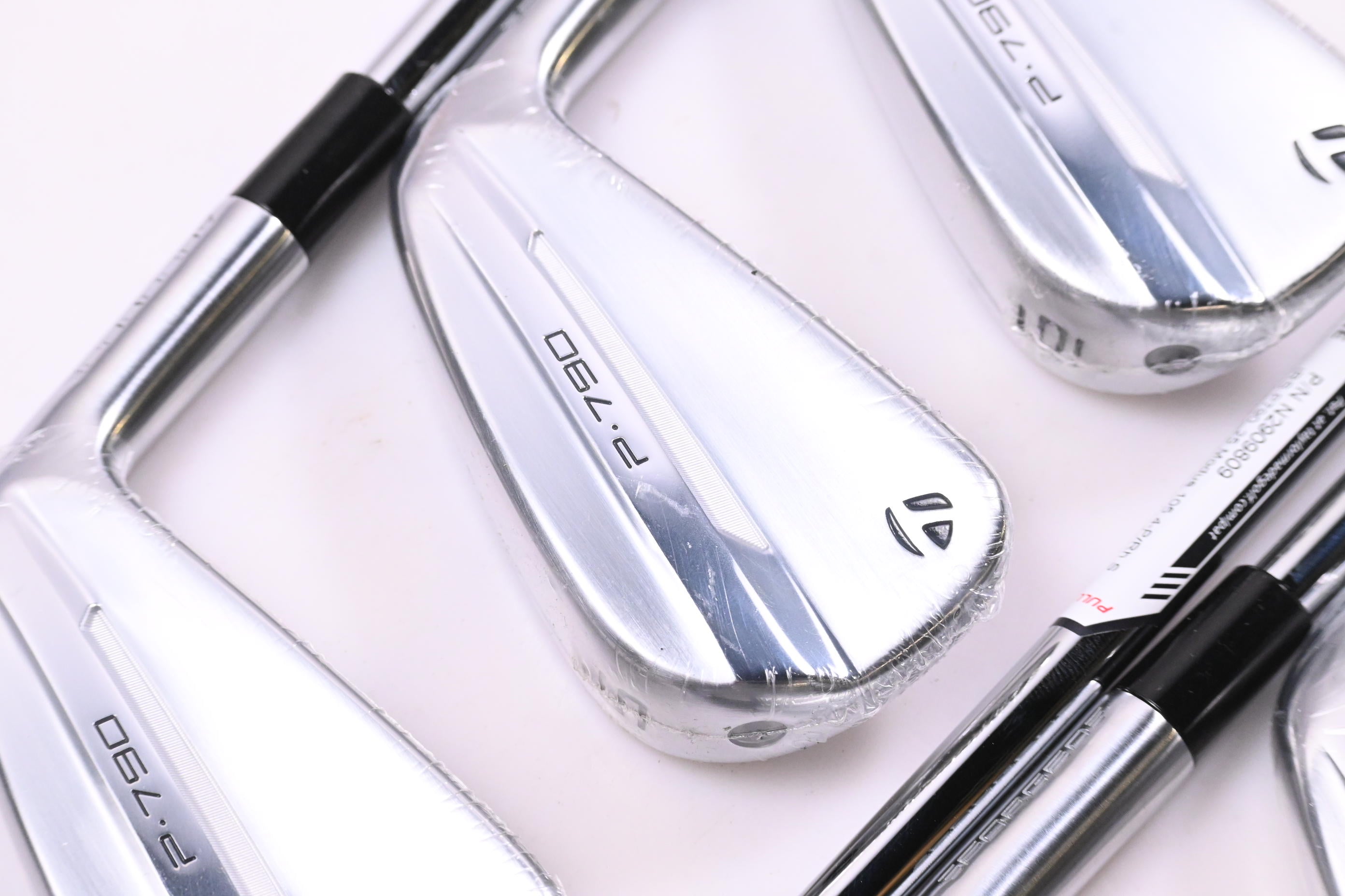 Taylormade P790 2025 Irons / 5-PW+GW / Stiff Flex N.S.Pro Modus³ Tour 105 Shafts