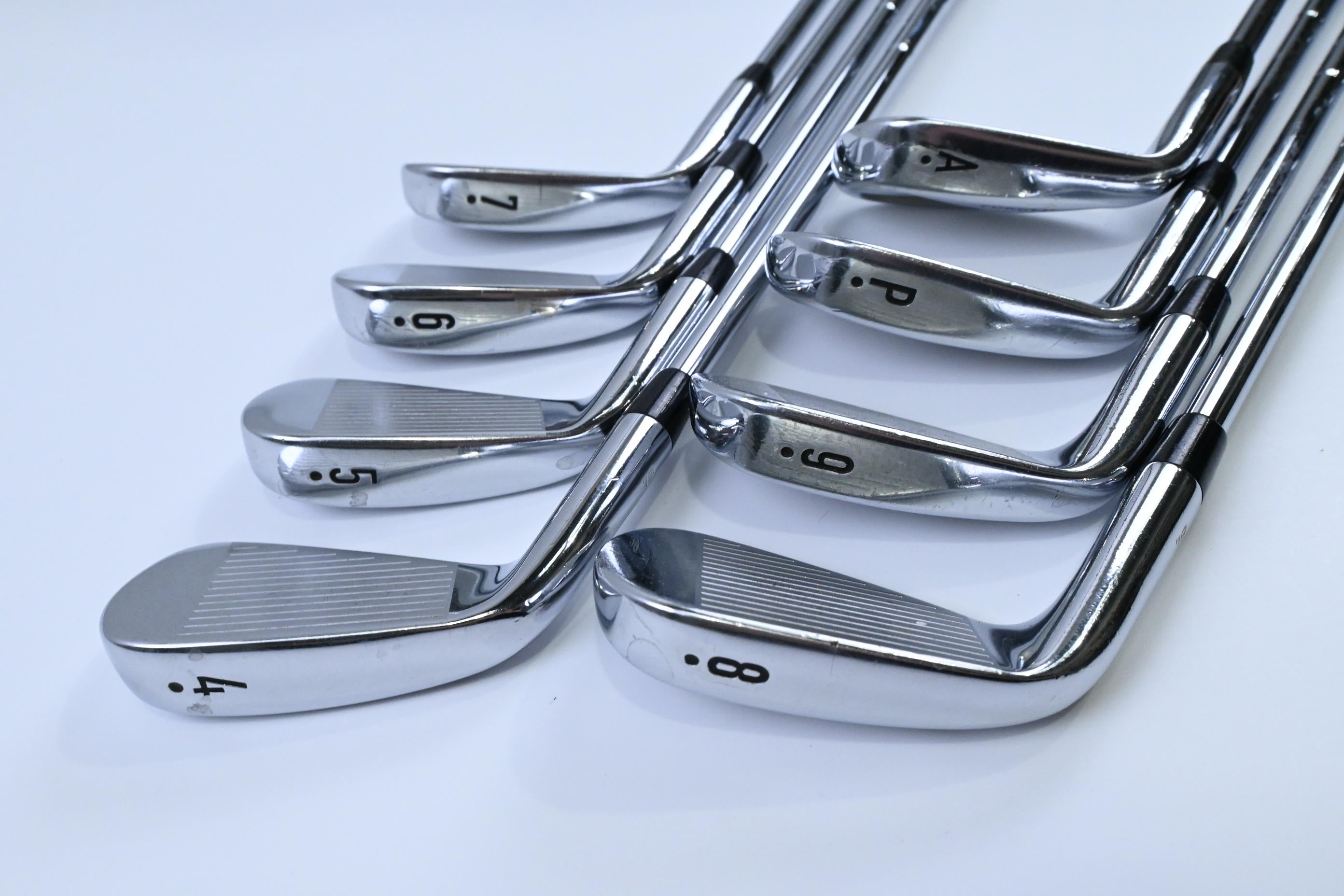 Callaway Apex Pro 19 Irons / 4-PW+AW / X-Flex Elevate Tour VSS Pro Shafts