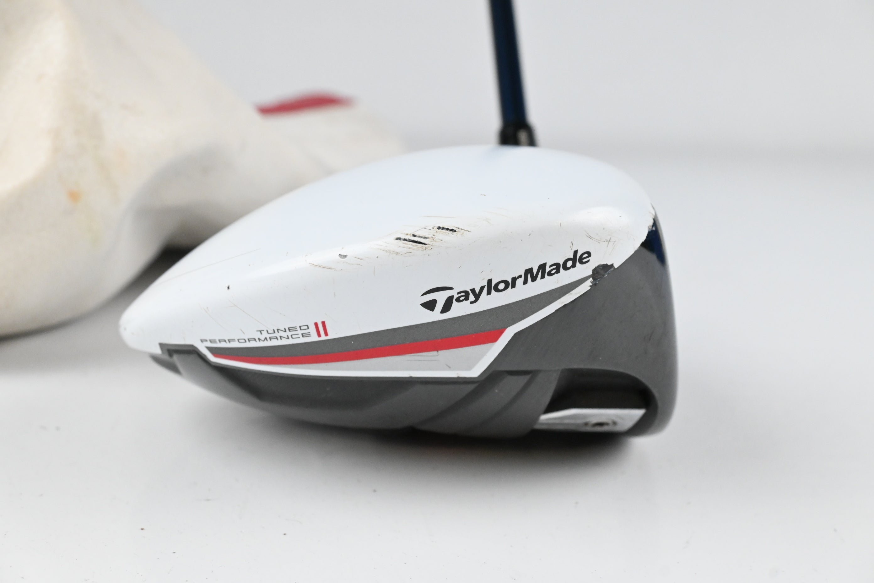 Taylormade R15 Driver / 9.5 Degree / Stiff Flex Fujikura Ventus Blue 5 Shaft