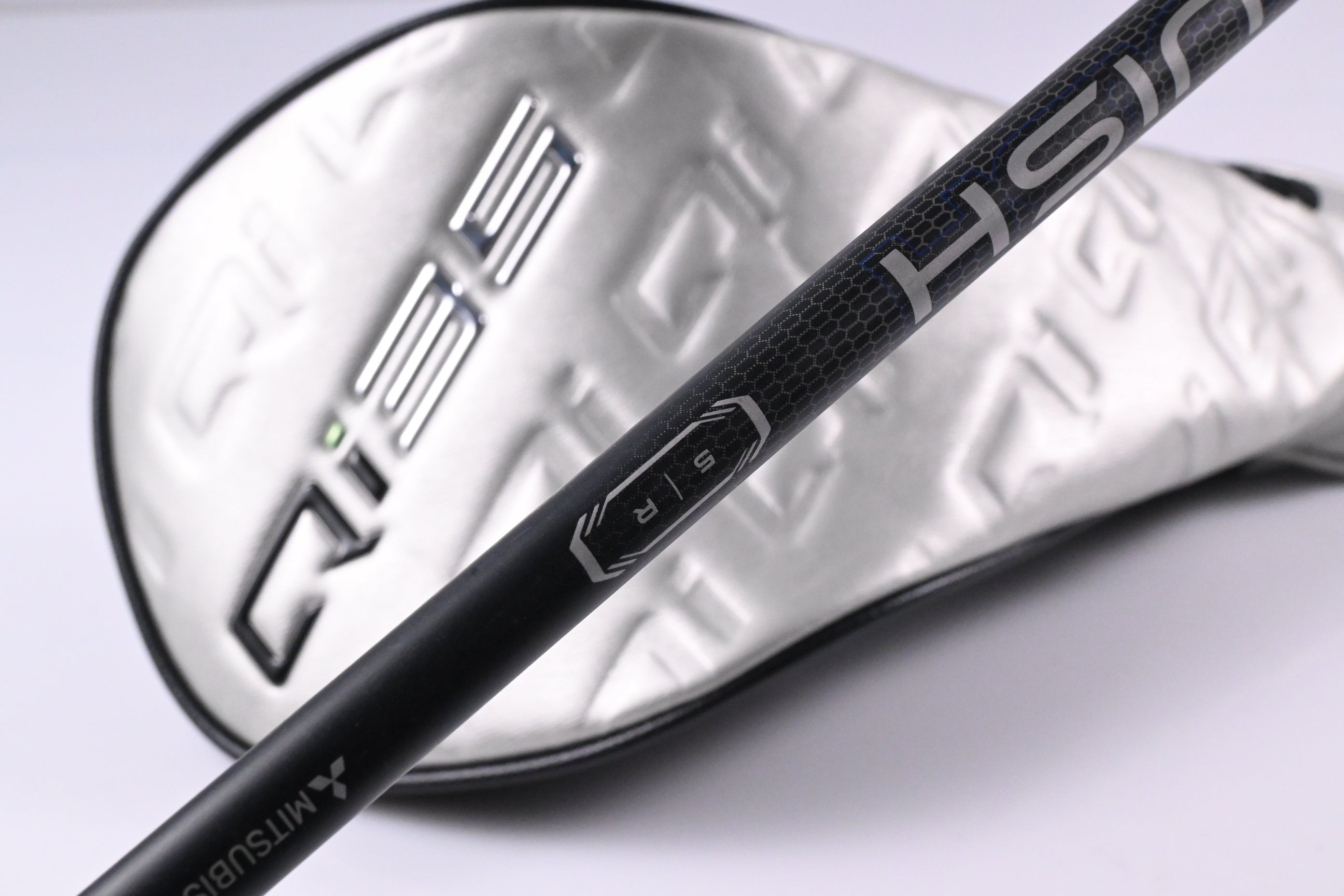 Taylormade Qi35 Driver / 12 Degree / Regular Flex Vanquish 5 Shaft