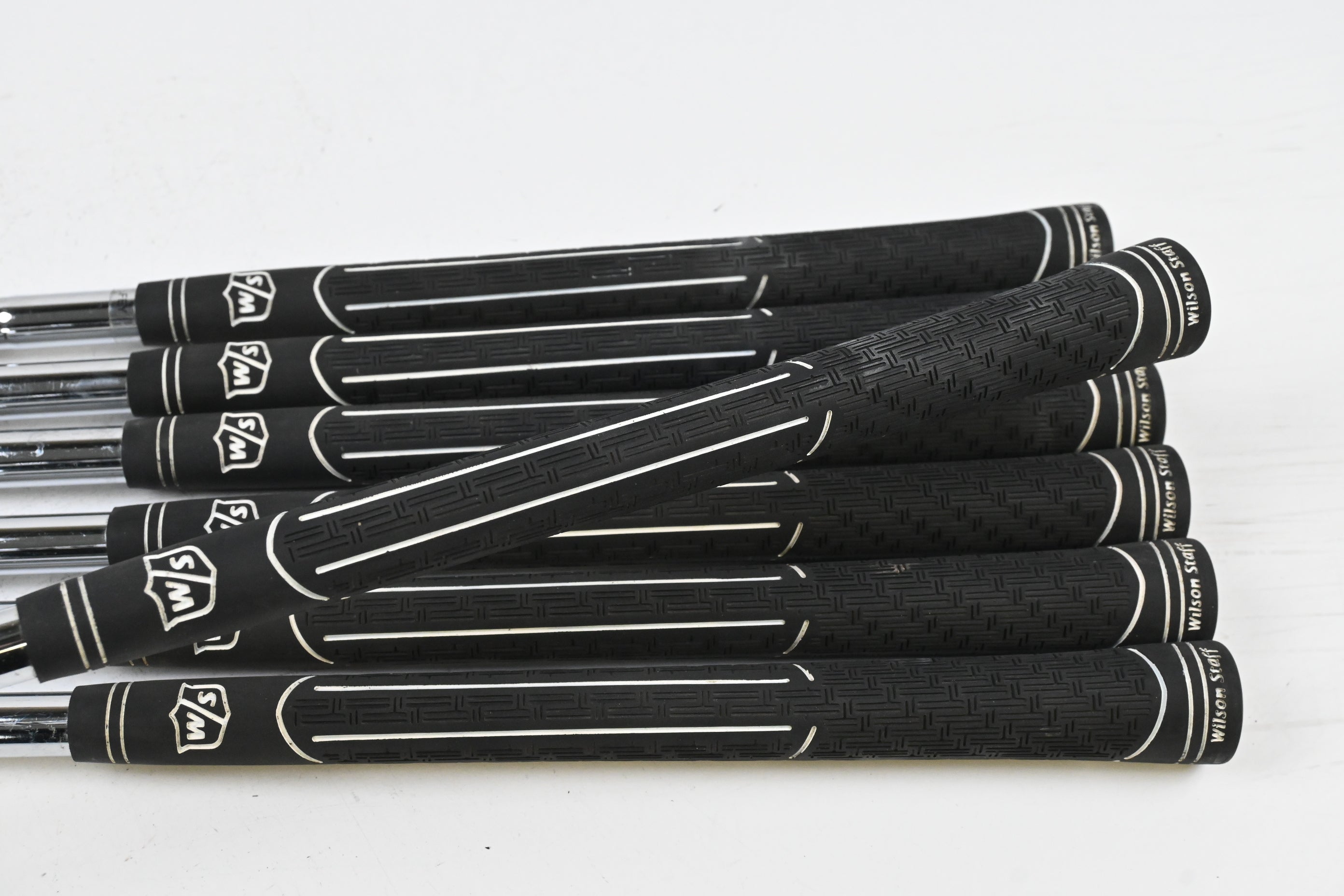 Wilson Ci11 Irons / 4-PW / Regular Flex Flighted TX Shafts
