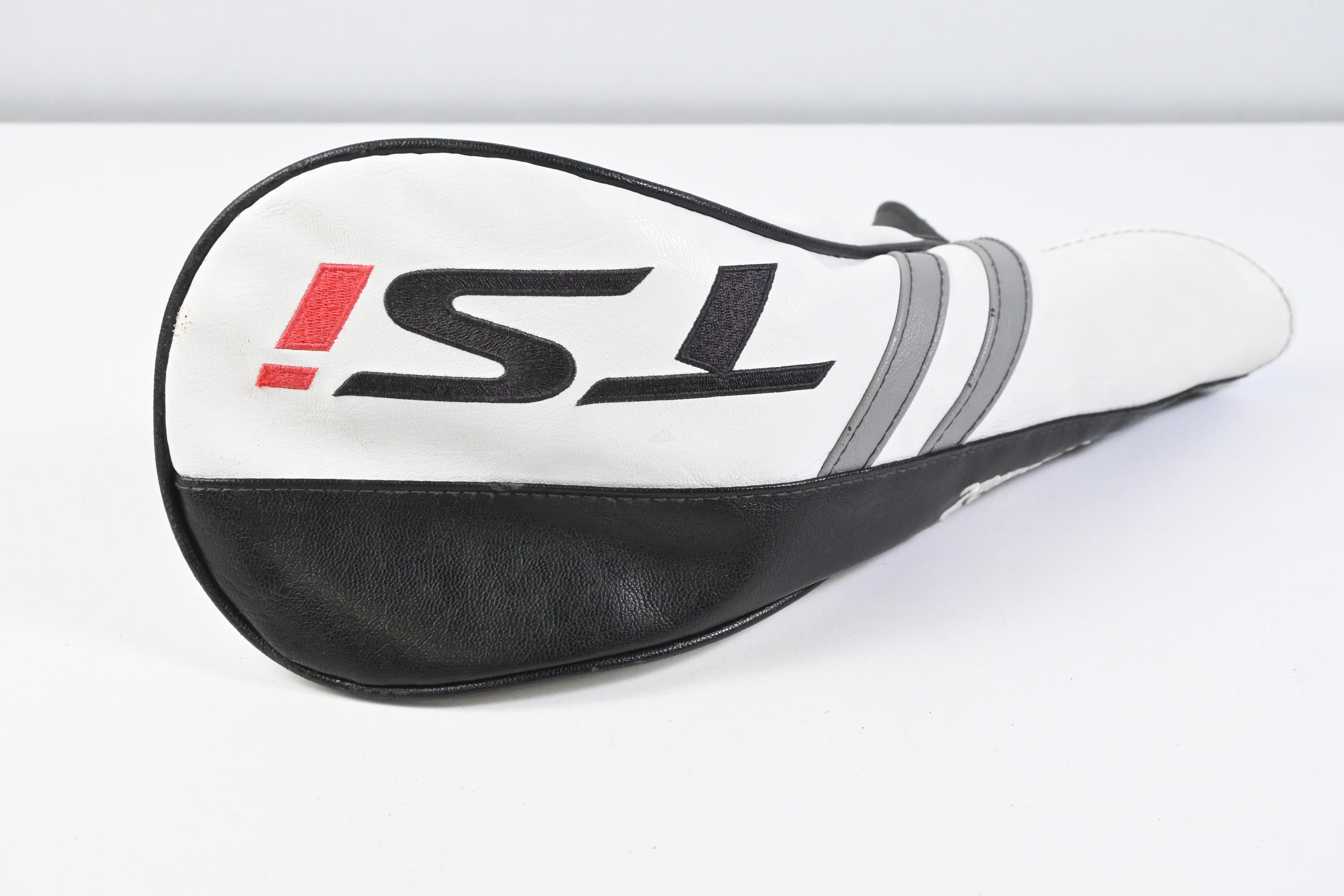 Titleist TSi2 Driver / 10 Degree / Regular Flex Tensei AV Blue 55 Shaft