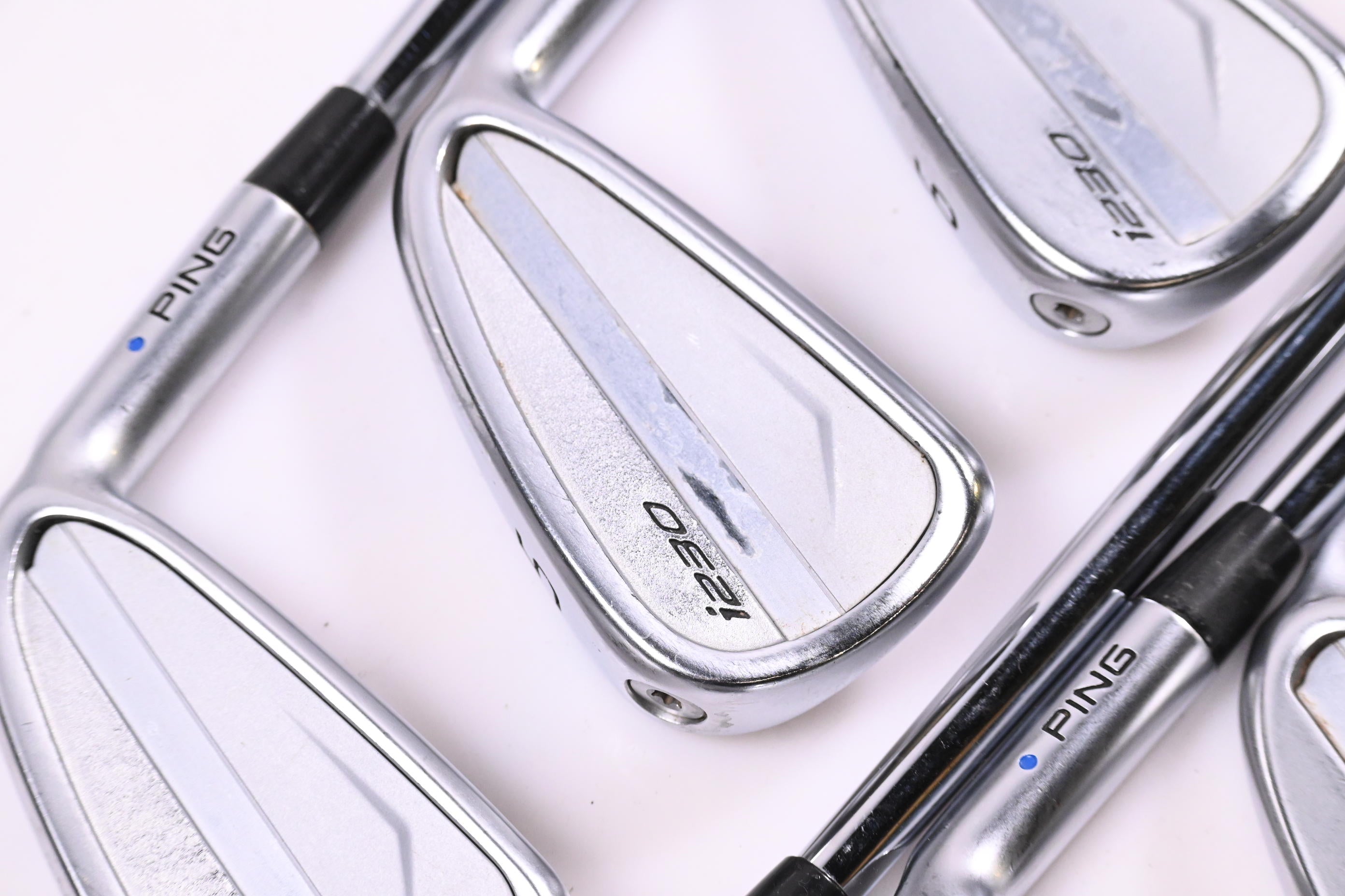 Ping i230 Irons / 4-PW / Blue Dot / Stiff Flex Dynamic Gold 105 S300 Shafts