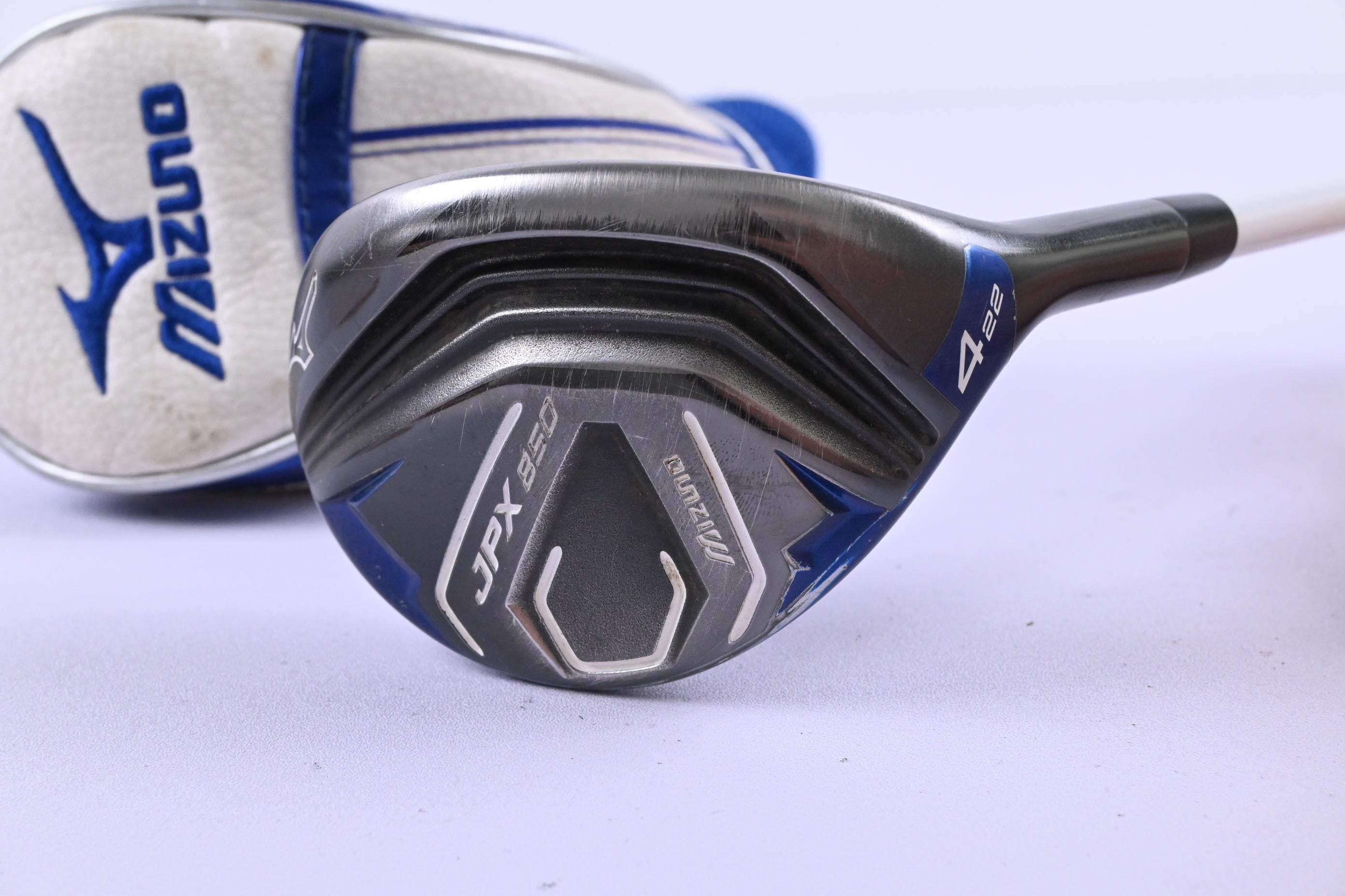 Mizuno JPX 850 #4 Hybrid / 22 Degree / Regular Flex Fujikura Orochi 65 Shaft