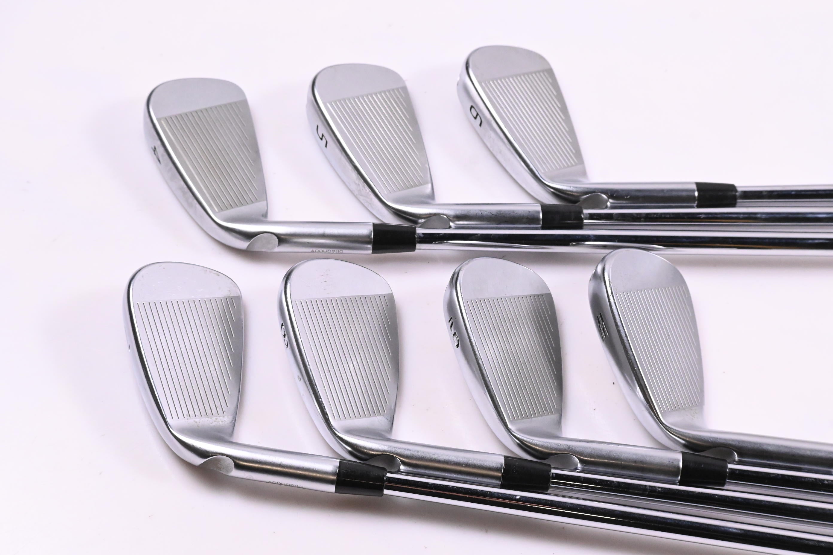 Ping i230 Irons / 4-PW / Blue Dot / Stiff Flex Dynamic Gold 105 S300 Shafts