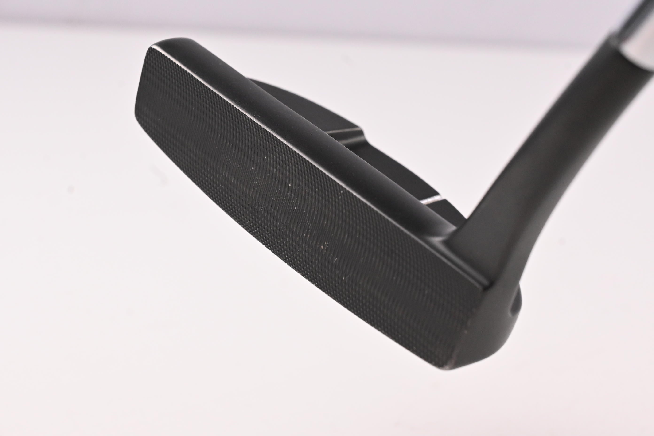 Cleveland Classic Collection 2 Black HB Putter / 35 Inch