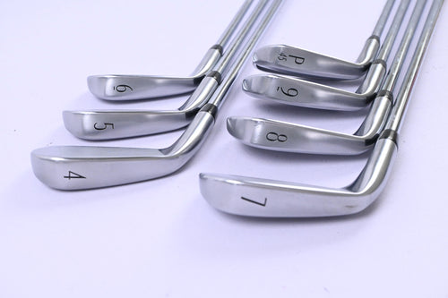 Titleist T100 2025 Irons / 4-PW / Stiff Flex Project X Rifle 110 Shafts