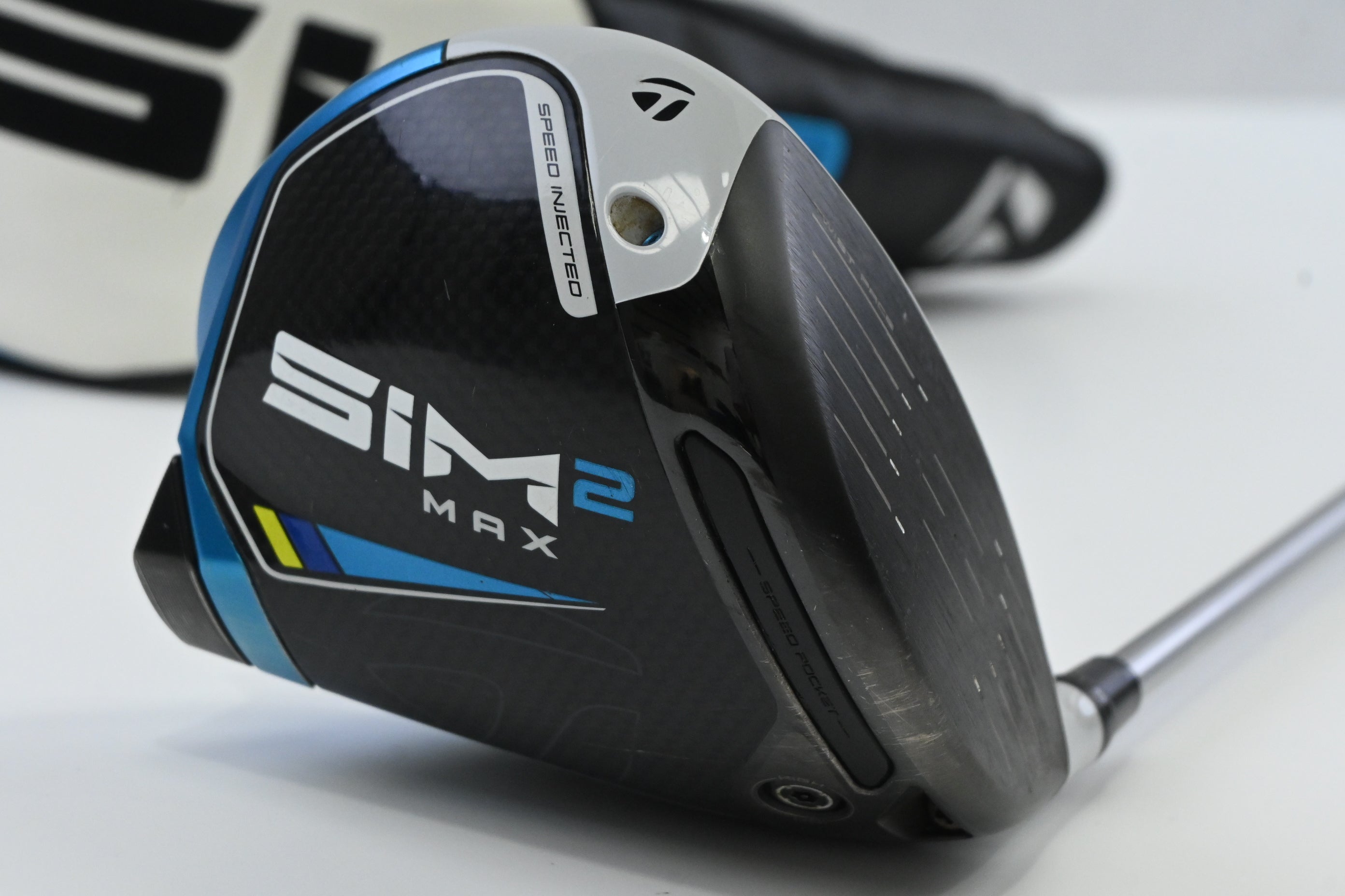 Taylormade SIM2 Max Driver / 10.5 Degree / Stiff Flex Kuro Kage Silver 60 Shaft