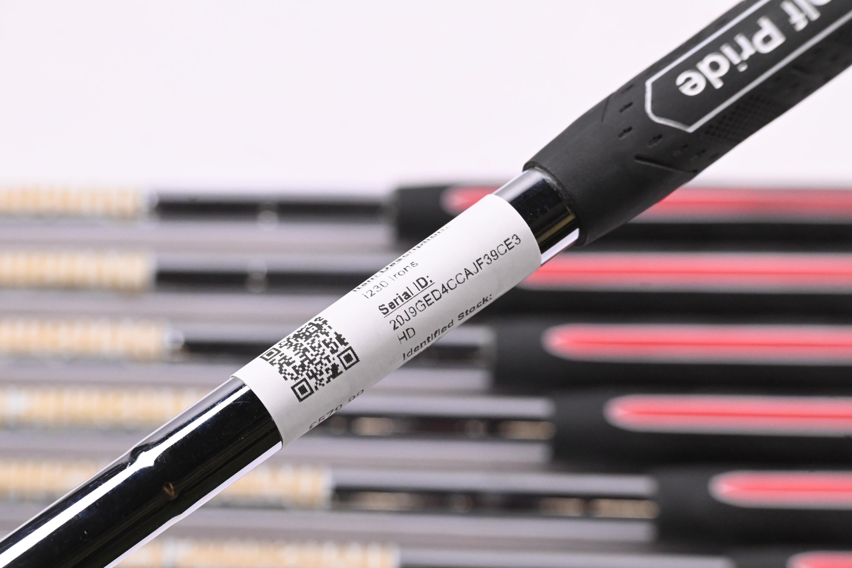 Ping i230 Irons / 4-PW / Blue Dot / Stiff Flex Dynamic Gold 105 S300 Shafts