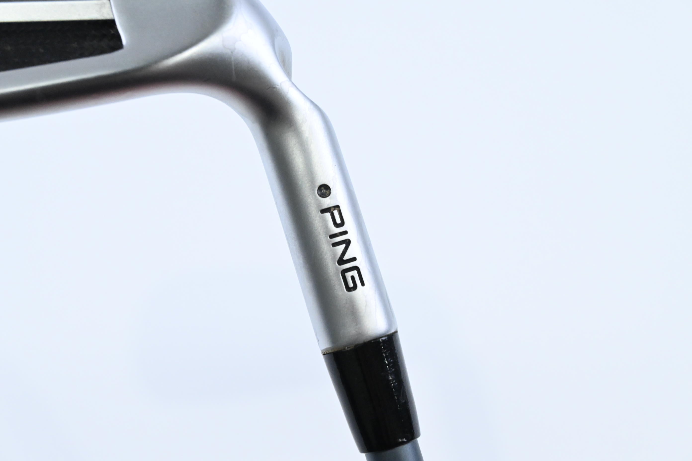 Ping ChipR / 38.5 Degree / Black Dot / Regular Flex Ping Alta CB Slate AWT Shaft