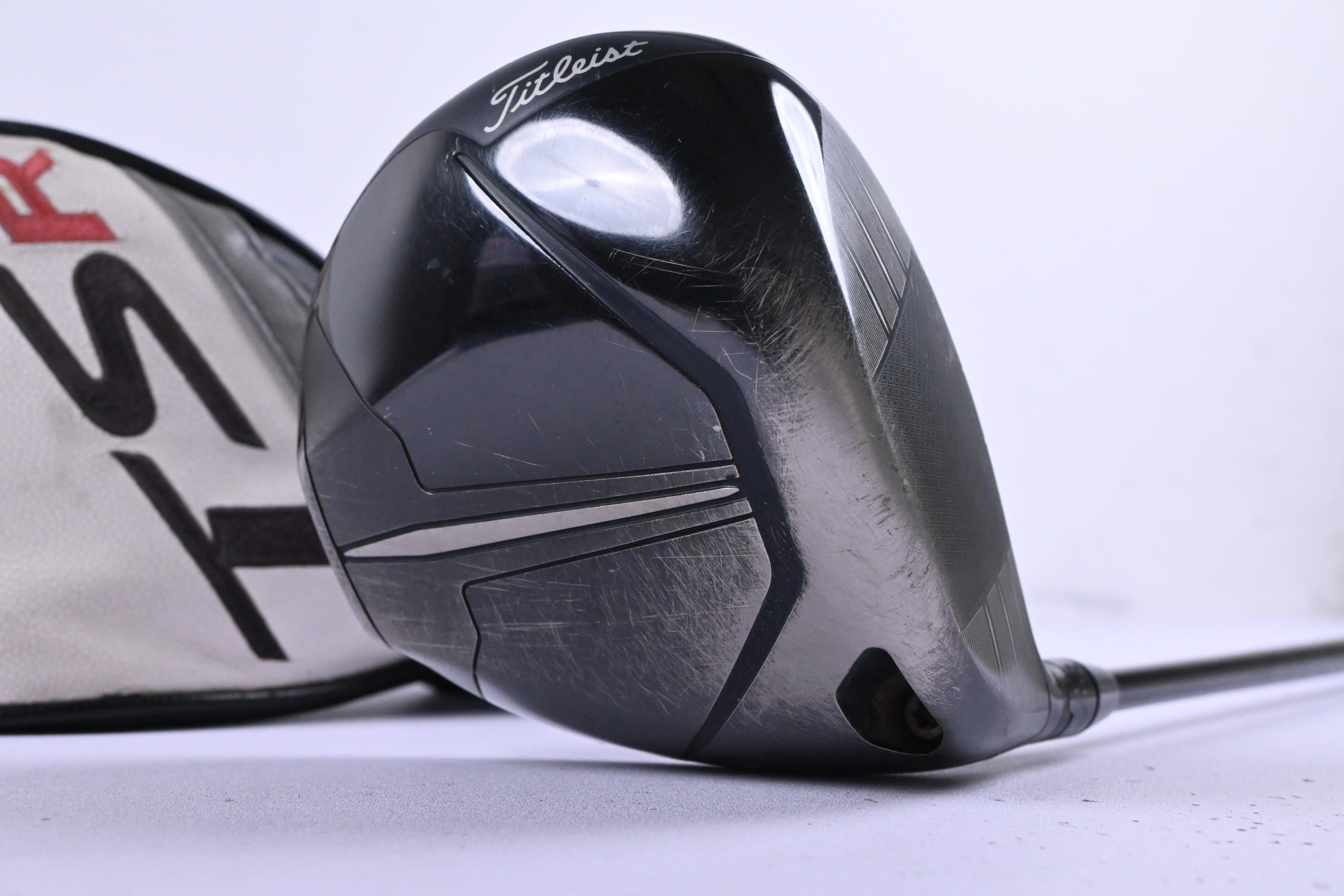 Titleist TSR2 Driver / 9 Degree / Stiff Flex HZRDUS Gen4 Black 60 Shaft
