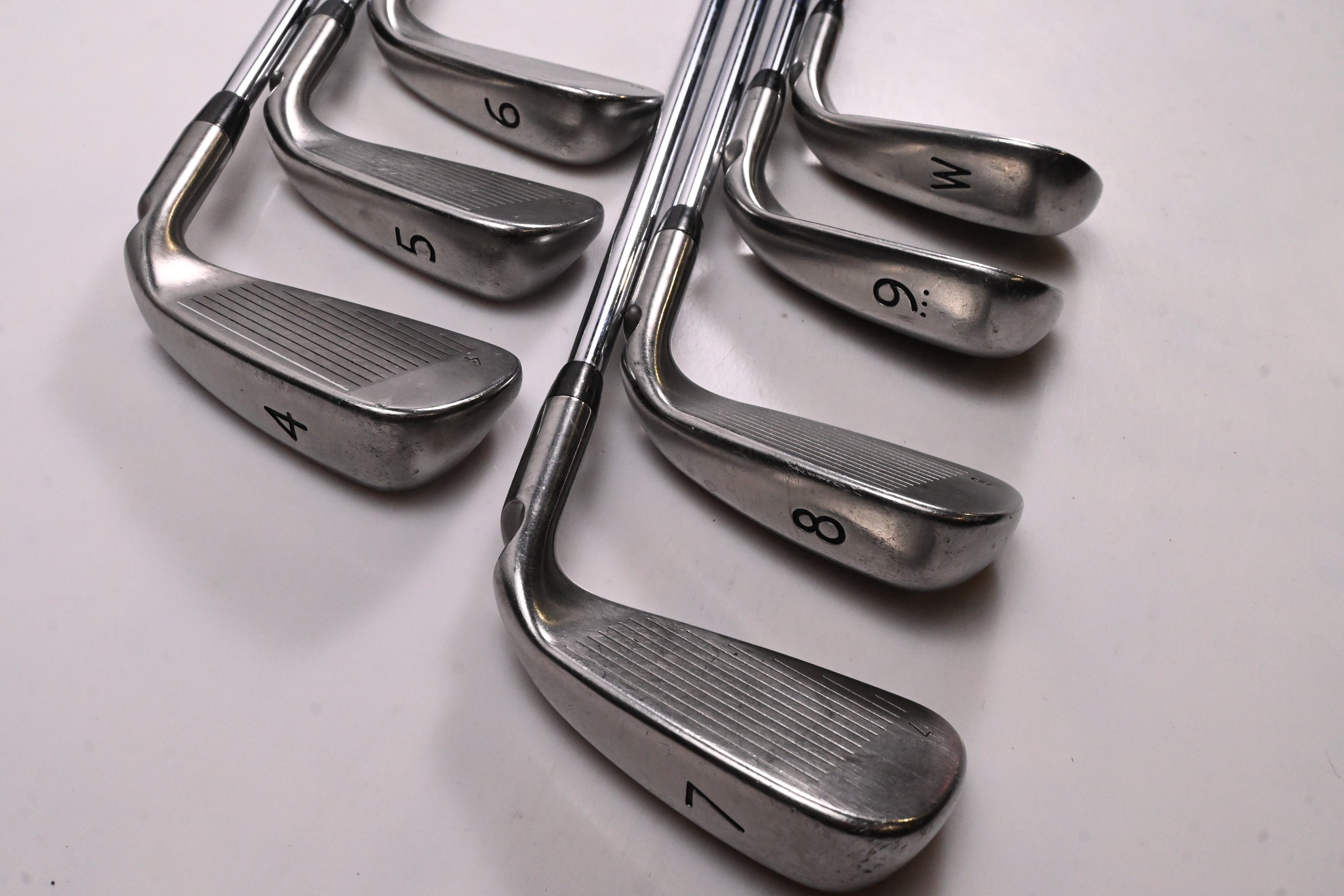 Left Hand Ping G Series Irons / 4-PW / Yellow Dot / Regular Flex Ping AWT 2.0