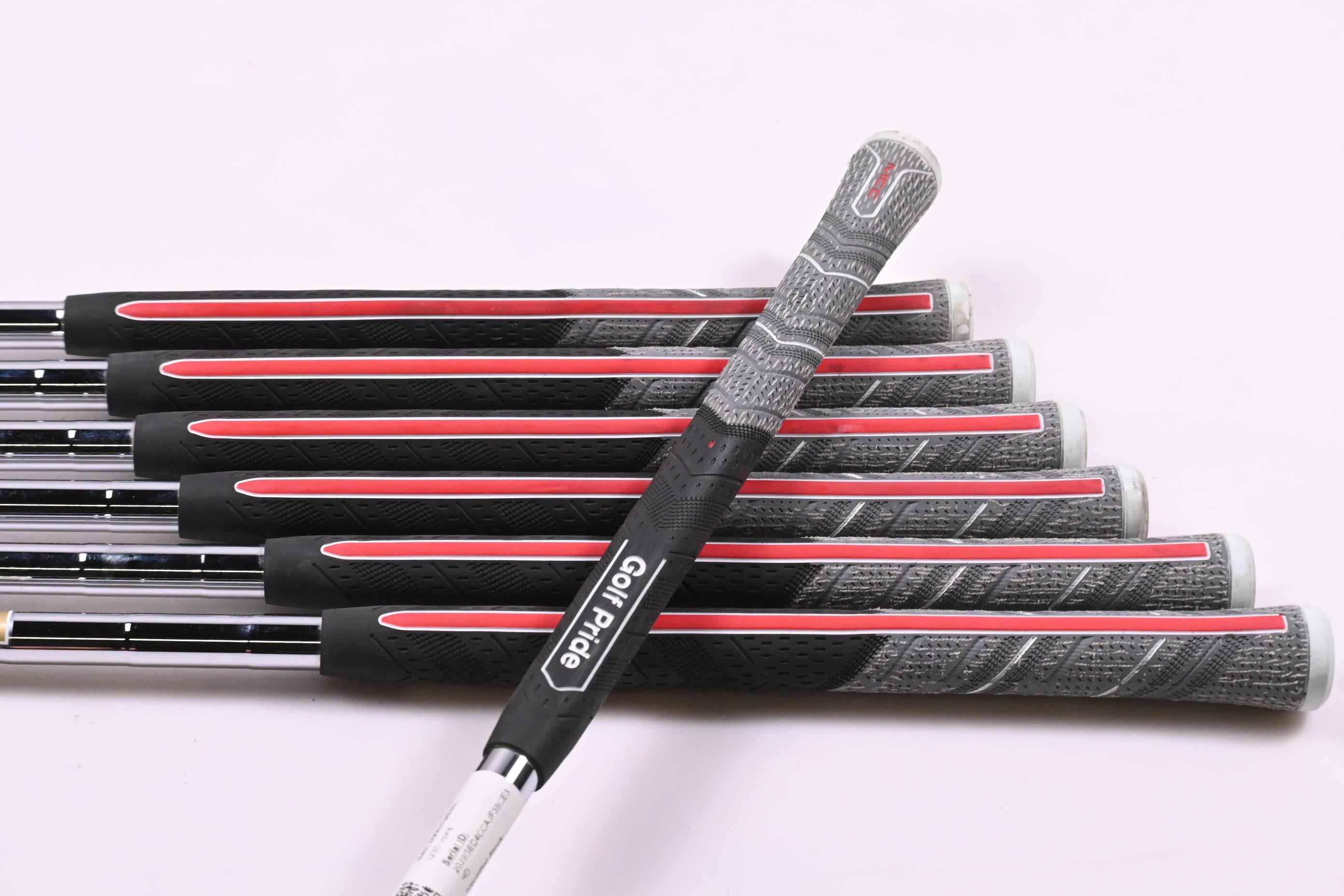 Ping i230 Irons / 4-PW / Blue Dot / Stiff Flex Dynamic Gold 105 S300 Shafts