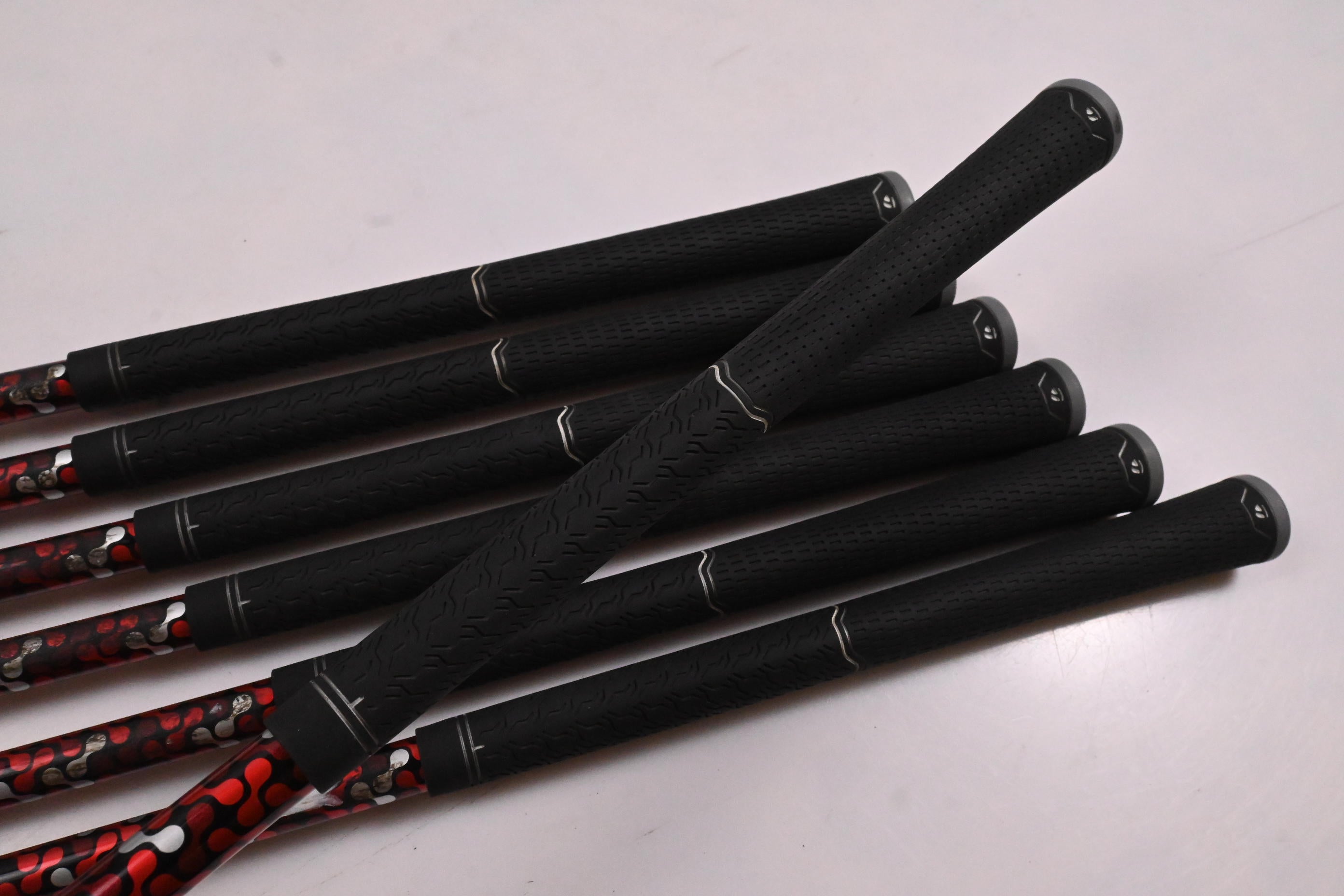 Taylormade M4 Irons / 5-PW+SW / Regular Flex Fujikura Atmos Red 6 Shafts