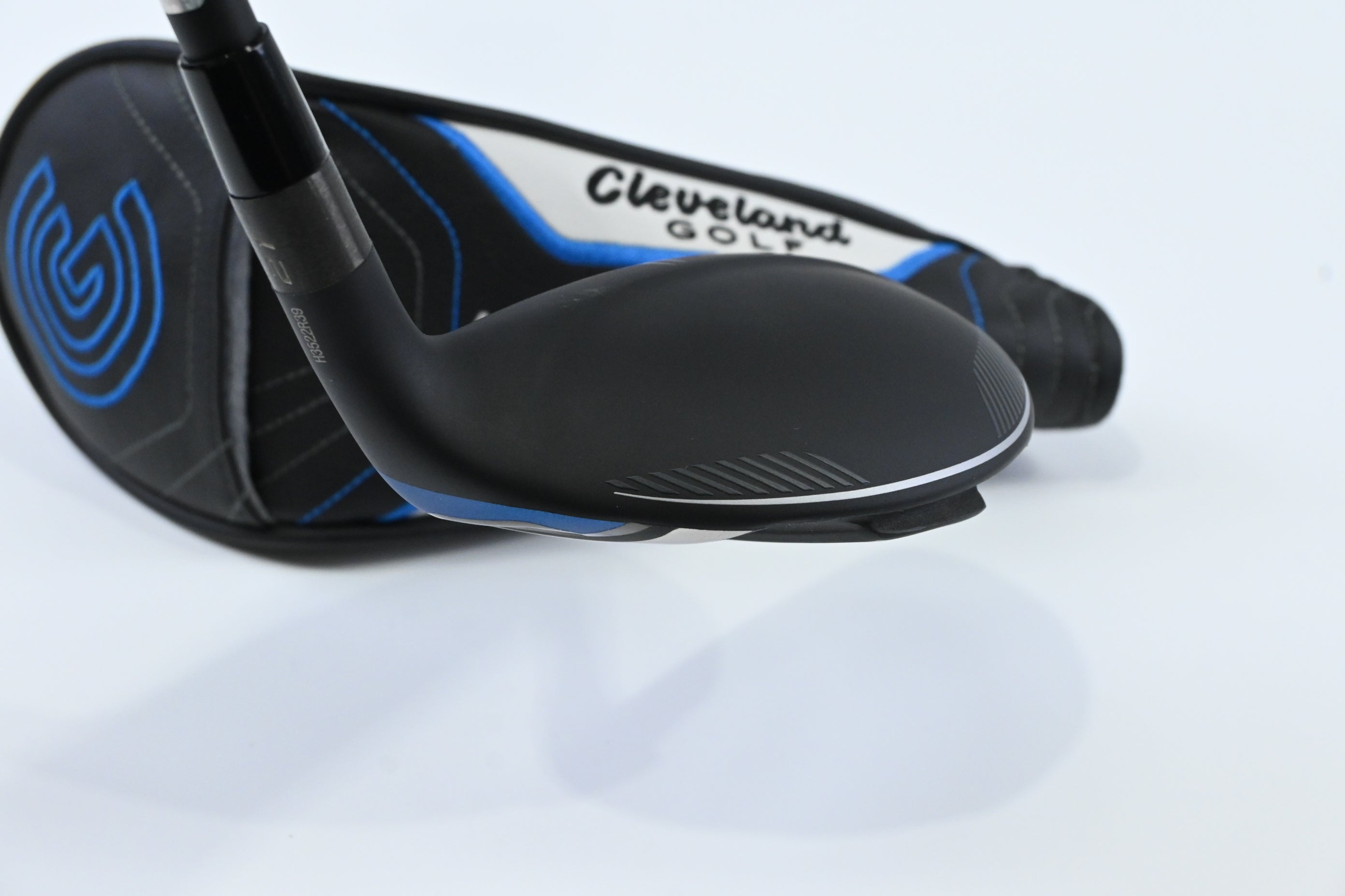 Ladies Cleveland Launcher XL Halo #4 Hybrid / 21 Degree / Ladies Flex Cypher 40