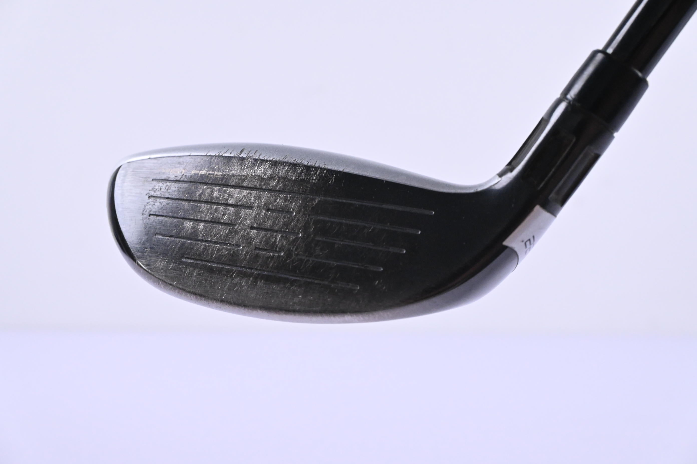 Taylormade M6 #4 Hybrid / 22 Degree / Stiff Flex Fujikura Atmos Orange 7 Shaft
