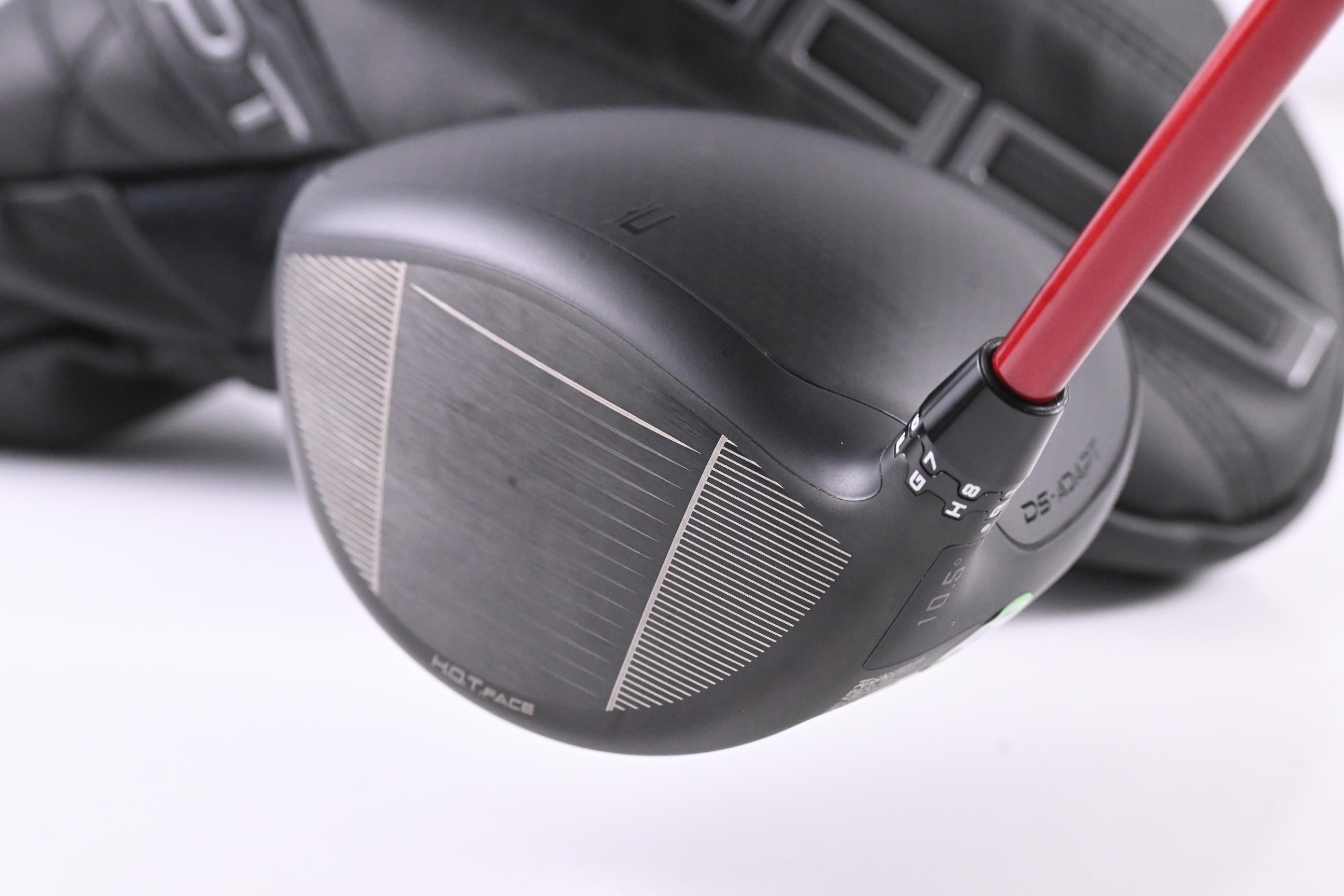 Cobra DS-Adapt LS Driver / 10.5 Degree / Regular Flex Denali Red 50 Shaft