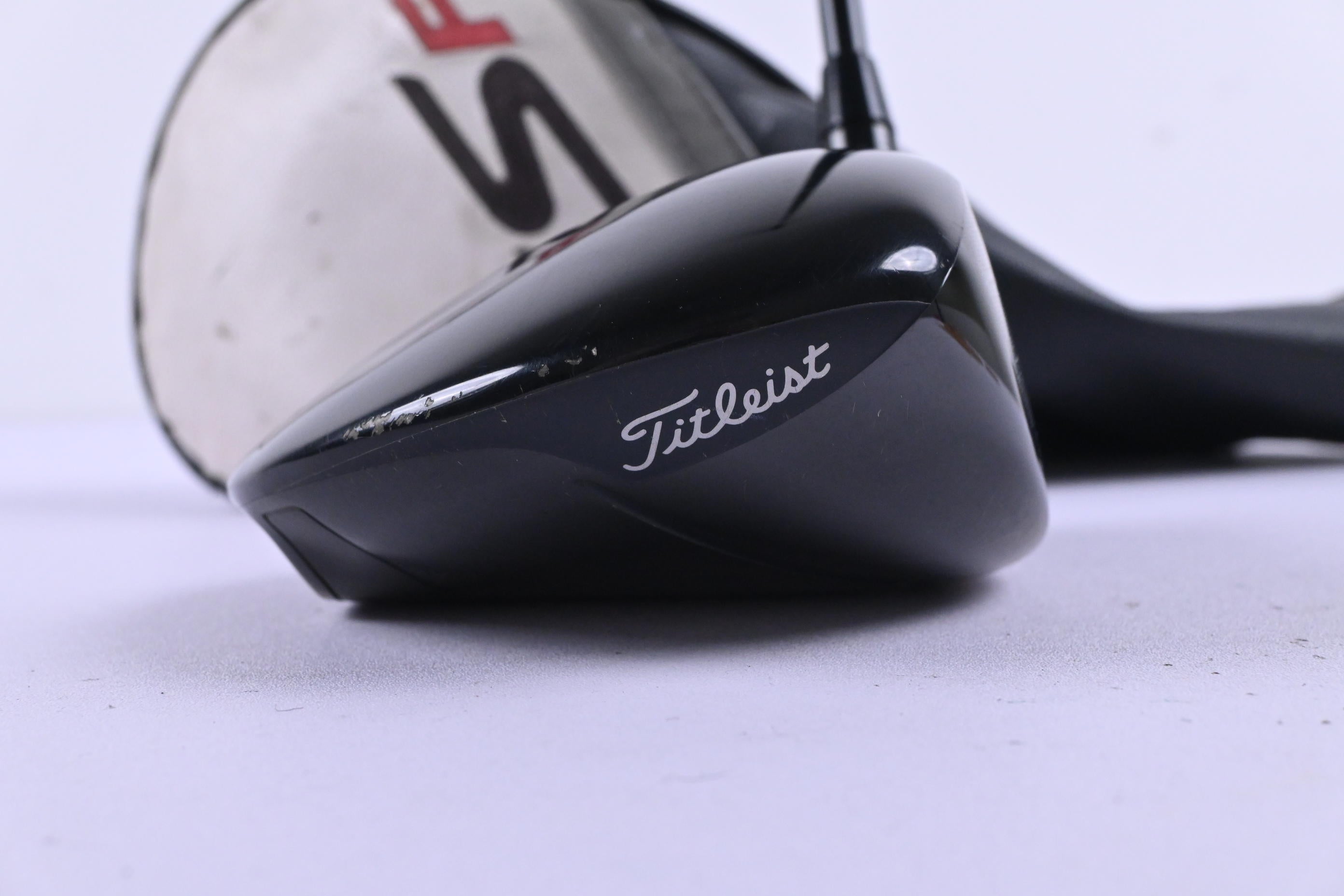 Titleist TSR2 Driver / 9 Degree / Stiff Flex HZRDUS Gen4 Black 60 Shaft